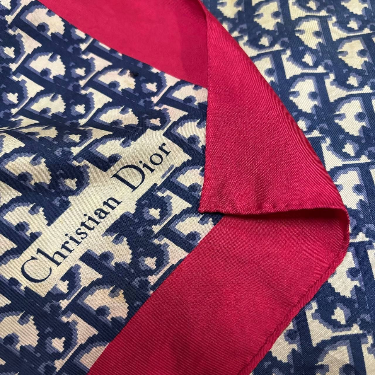 Christian Dior Monsieur Vtg Christian Dior Trotter Monogram Silk Scarf Red Border Size ONE SIZE - 6 Thumbnail