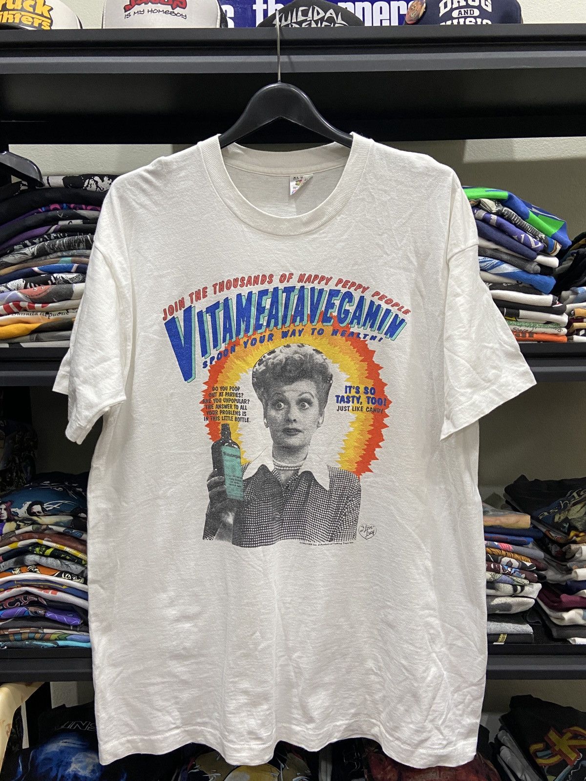 Vintage Vintage 1992s I LOVE LUCY Movie Tour T-Shirt Size US XL / EU 56 / 4 - 1 Thumbnail