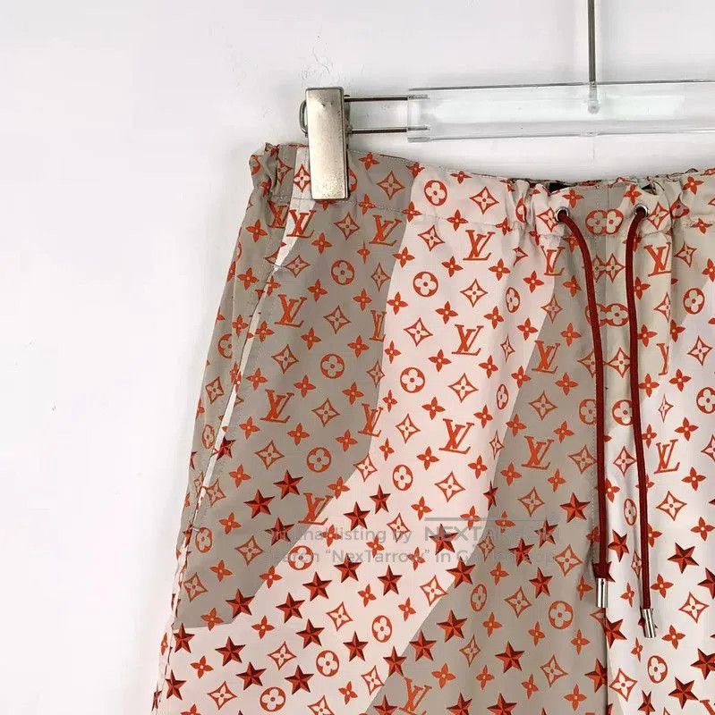 Louis Vuitton Louis Vuitton Pink Polyester Ladies Shorts . Size 23" - 3 Thumbnail