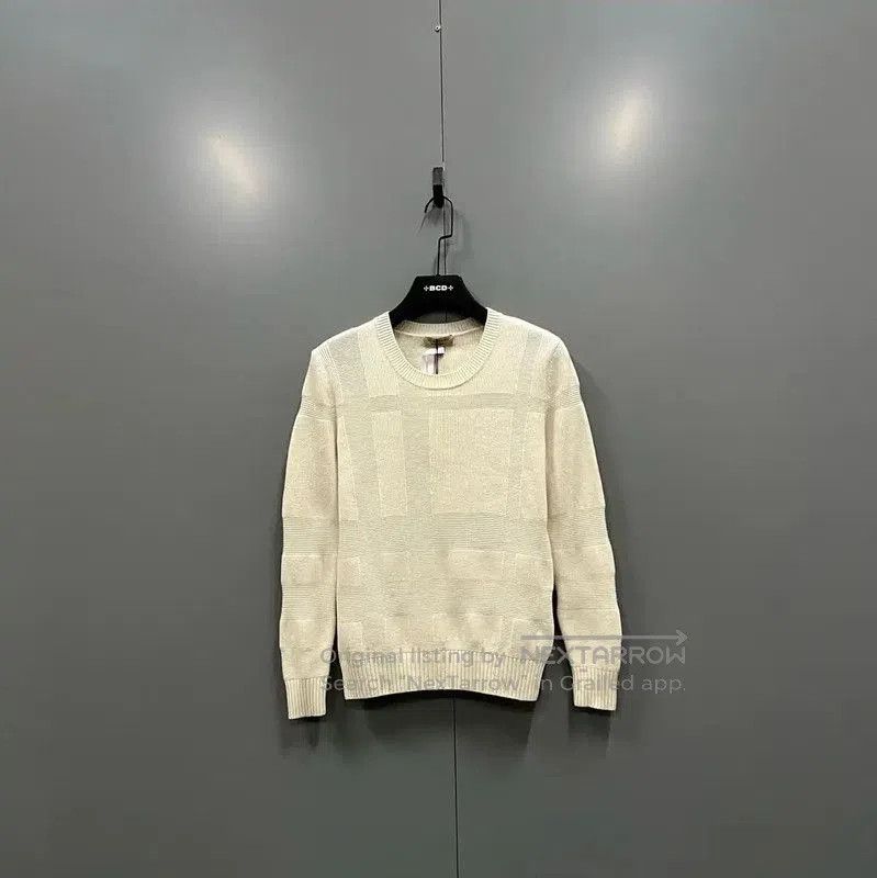 Burberry Burberry Women's Light Beige Wool Sweater. Size S / US 4 / IT 40 - 1 Thumbnail