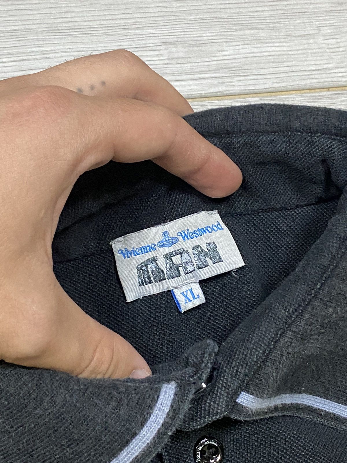 Vivienne Westwood Vivienne Westwood vintage faded small orb polo stripes Size US XL / EU 56 / 4 - 7 Thumbnail