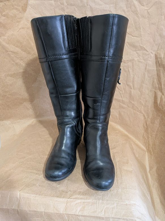Clarks Ingalls Vicky knee high tall blk boots sz 7.5 Wide calf Size US 7.5 / IT 37.5 - 1 Thumbnail