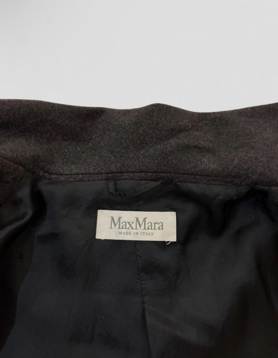 Max Mara Max Mara Cropped Virgin Wool Jacket Size XS / US 0-2 / IT 36-38 - 3 Thumbnail