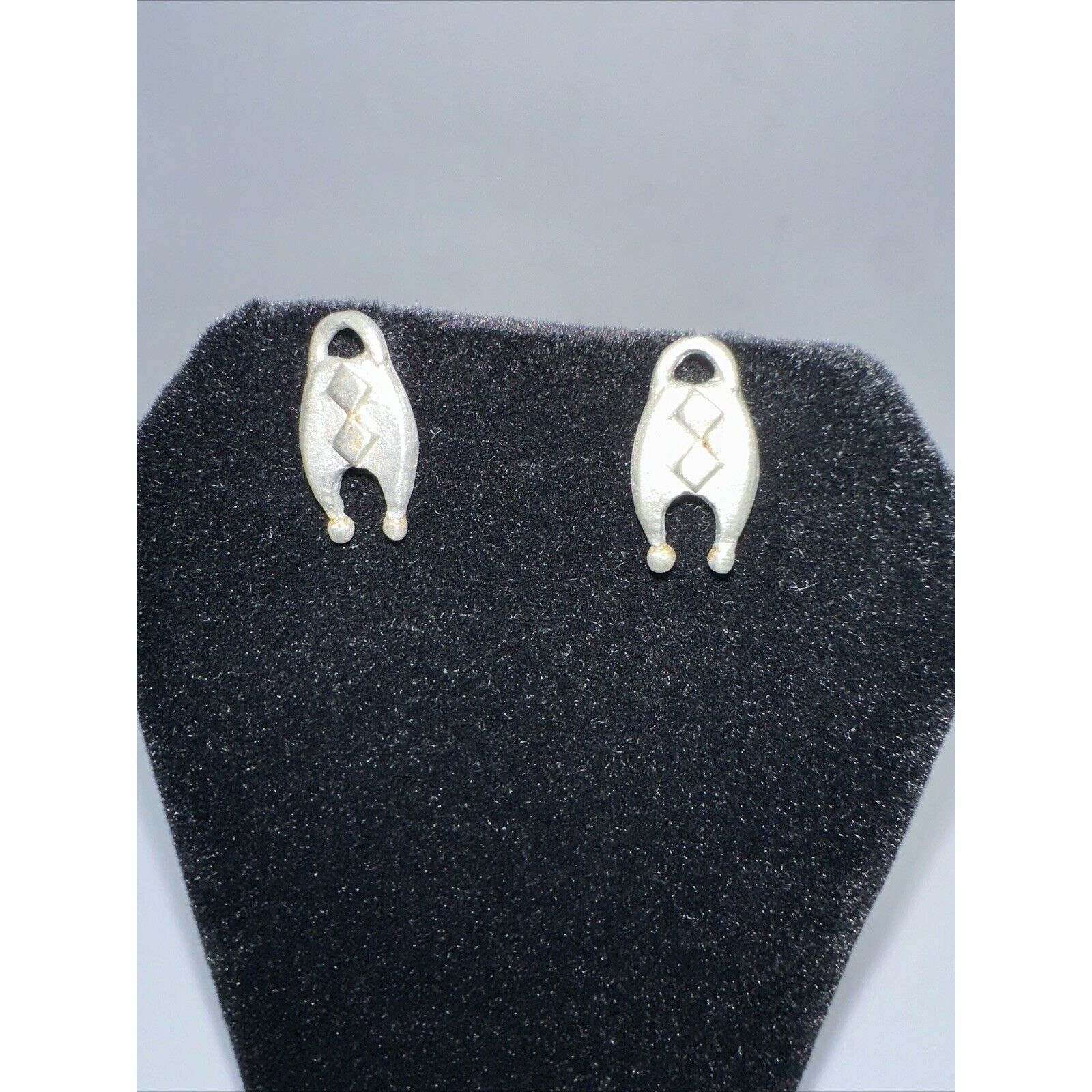 Other Southwest Post Pewter Cows Calf Behind Earrings Pewter Boho Size ONE SIZE - 6 Thumbnail