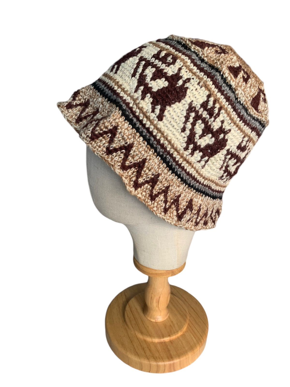 Handmade × Japanese Brand HIPPIES STYLE Rare Design crochet Knit Bucket Hats Size ONE SIZE - 4 Thumbnail