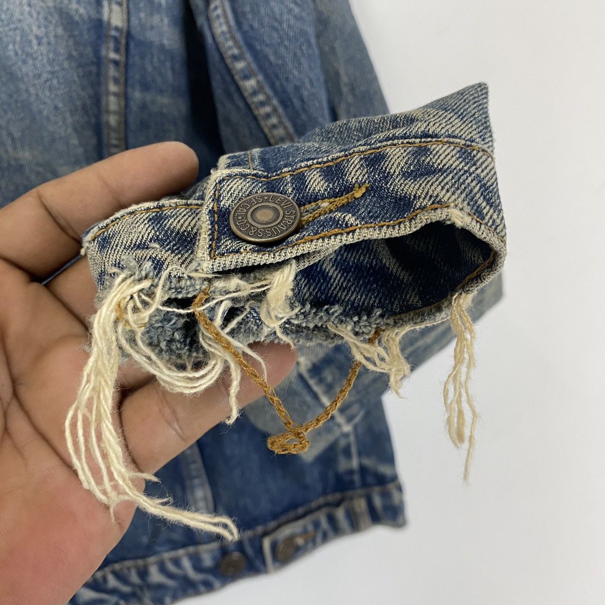 Levi's Vintage Clothing Vintage Levi's orange tab distressed jacket women Size M / US 6-8 / IT 42-44 - 11 Thumbnail