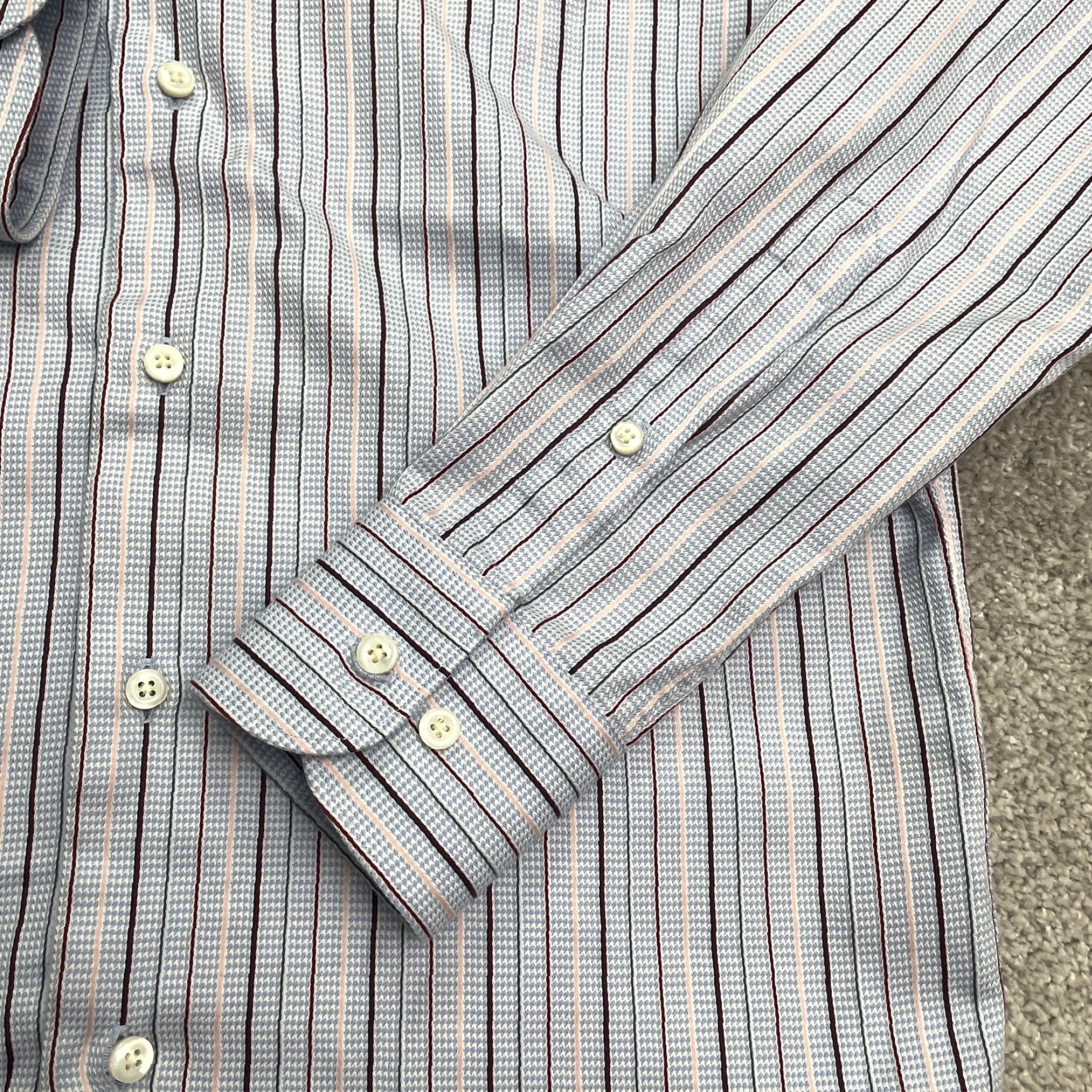 Vintage VINTAGE Raoul Men's Dress Shirt 15/38 Blue Striped Cotton Business Casual Office Workout Size 38R - 4 Thumbnail