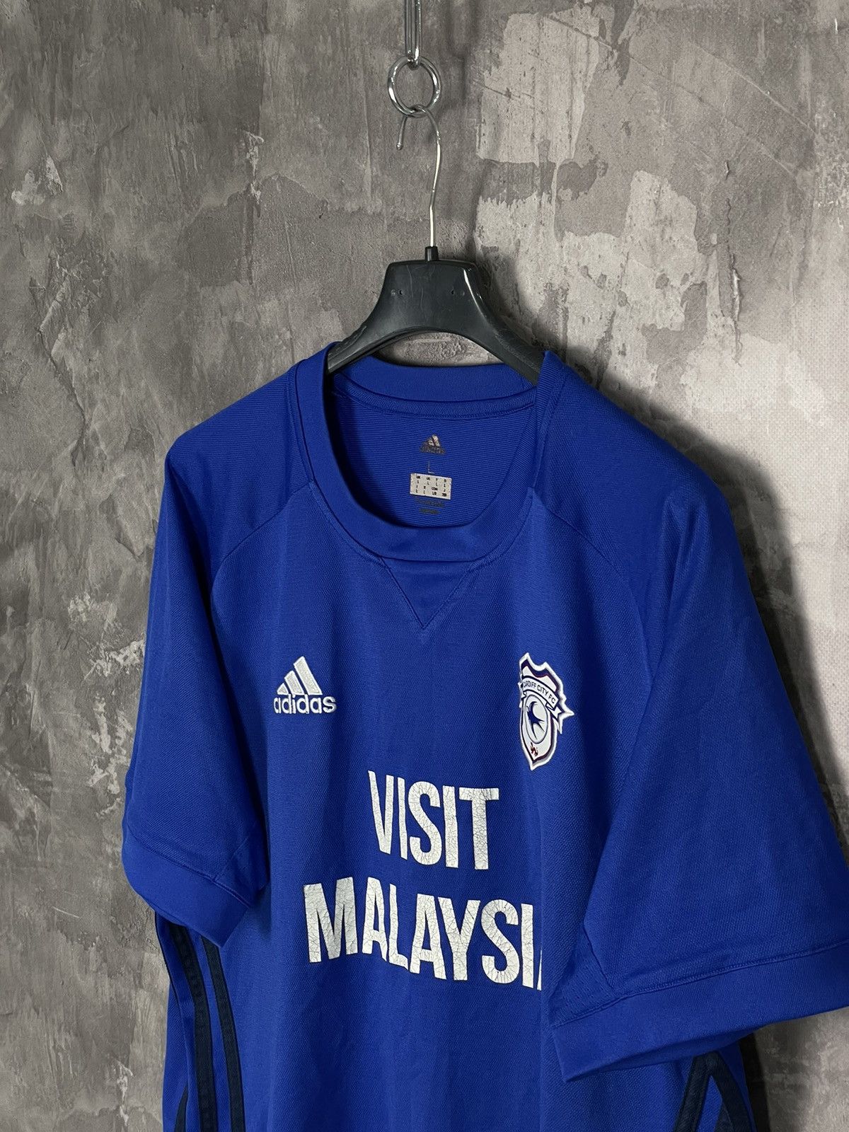 Adidas FC Cardiff City 2017 2018 home shirt soccer maillot kit tee Size US L / EU 52-54 / 3 - 7 Thumbnail