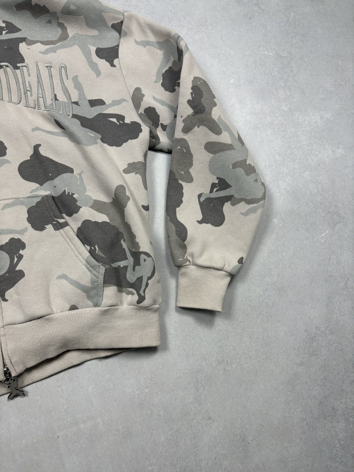 Named Collective Named Collective Unrealistic Ideals Zip Hoodie Camo Girls S Size US S / EU 44-46 / 1 - 5 Thumbnail