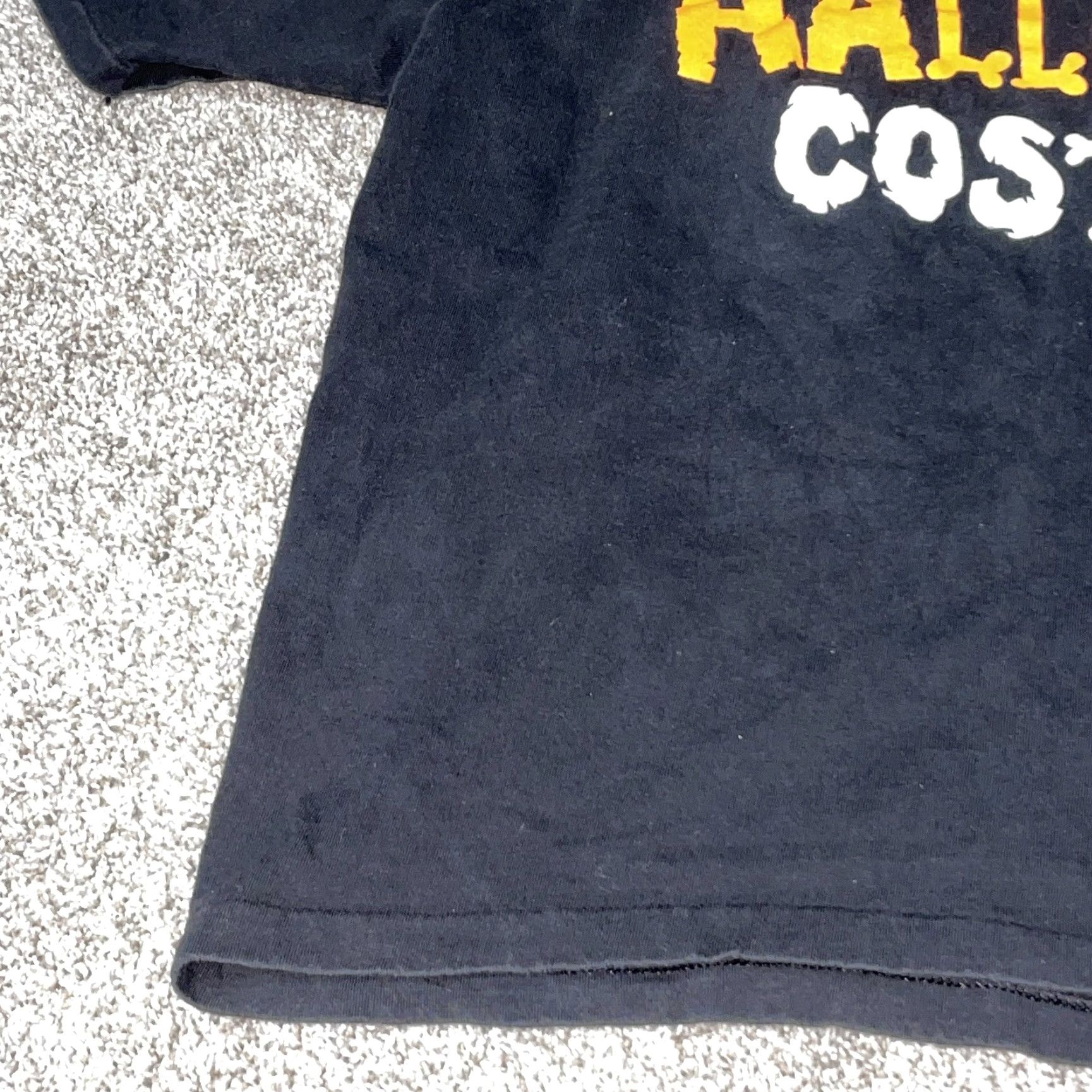 Vintage VINTAGE Single Stitch T-Shirt Mens Halloween Glow in Dark Black Stitch L Mens Size US L / EU 52-54 / 3 - 3 Thumbnail