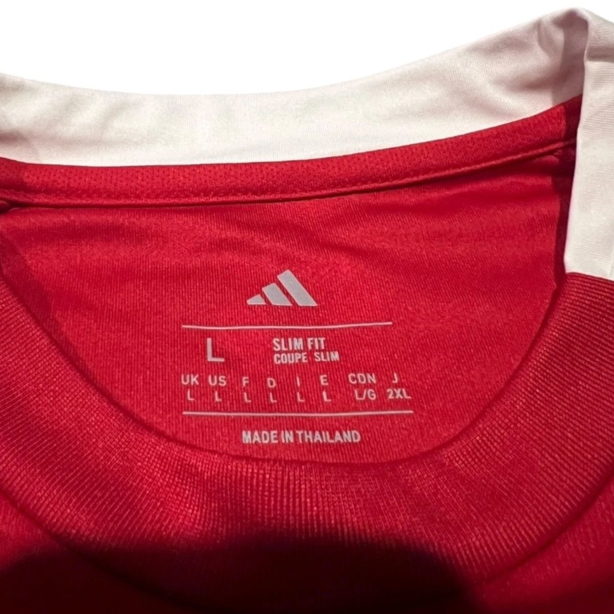 Adidas Liverpool 2025-26 Home Abbey Road Size US L / EU 52-54 / 3 - 3 Thumbnail