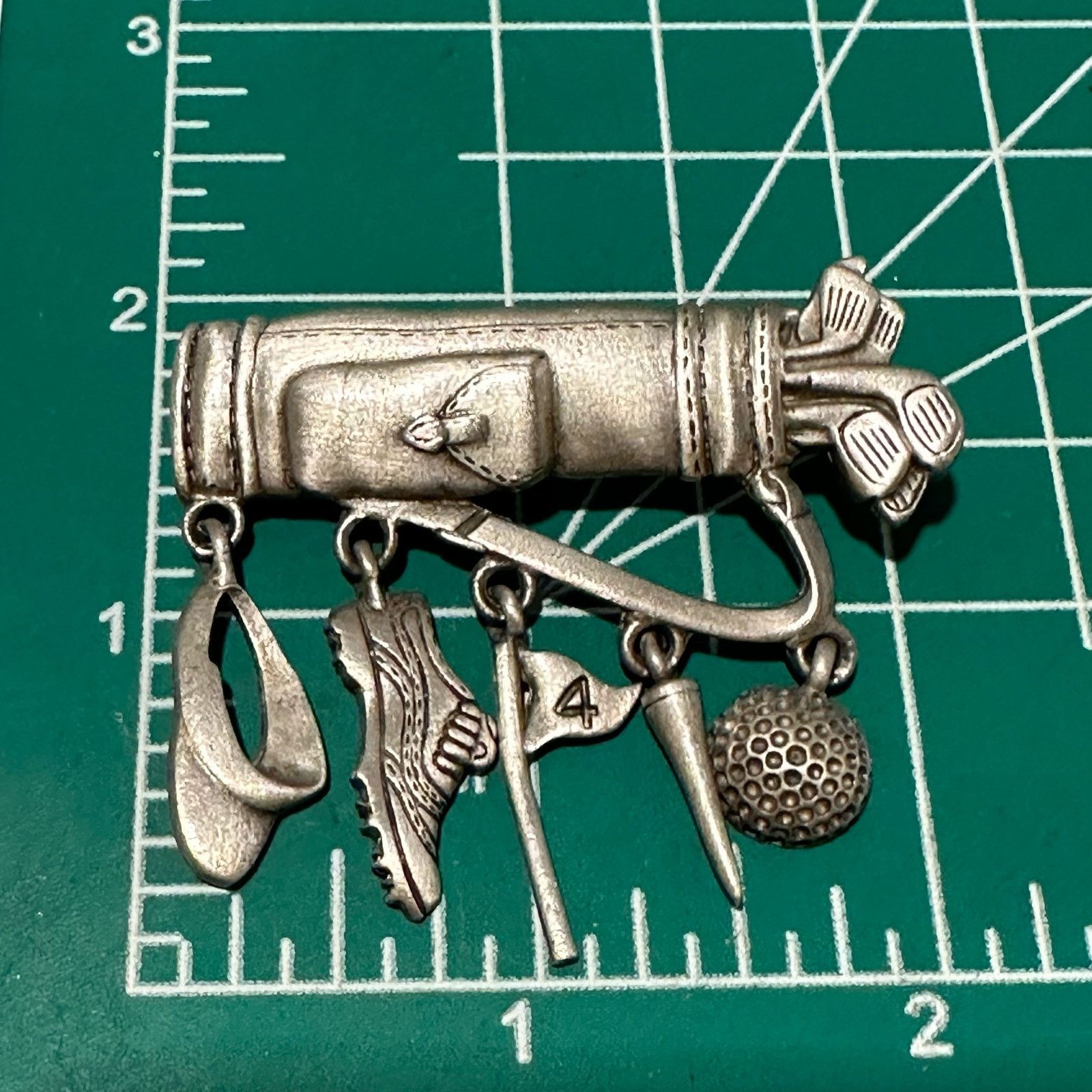IJJI JJ Signed VTG Pewter Golf Bag w/Dangling Caddy Brooch Pin Size ONE SIZE - 4 Thumbnail