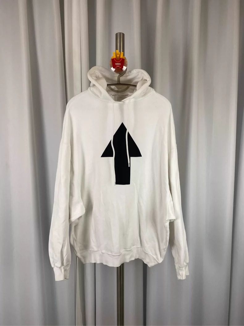 Balenciaga Balenciaga Arrow print washed hoodie white Size US XS / EU 42 / 0 - 1 Thumbnail