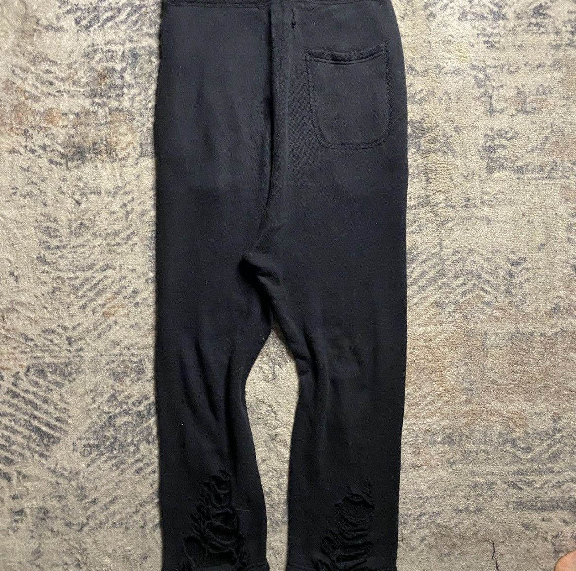 Maison MIHARA YASUHIRO Maison Mihara Yasuhiro Harun Distressed Sweatpants Size US 30 / EU 46 - 2 Thumbnail