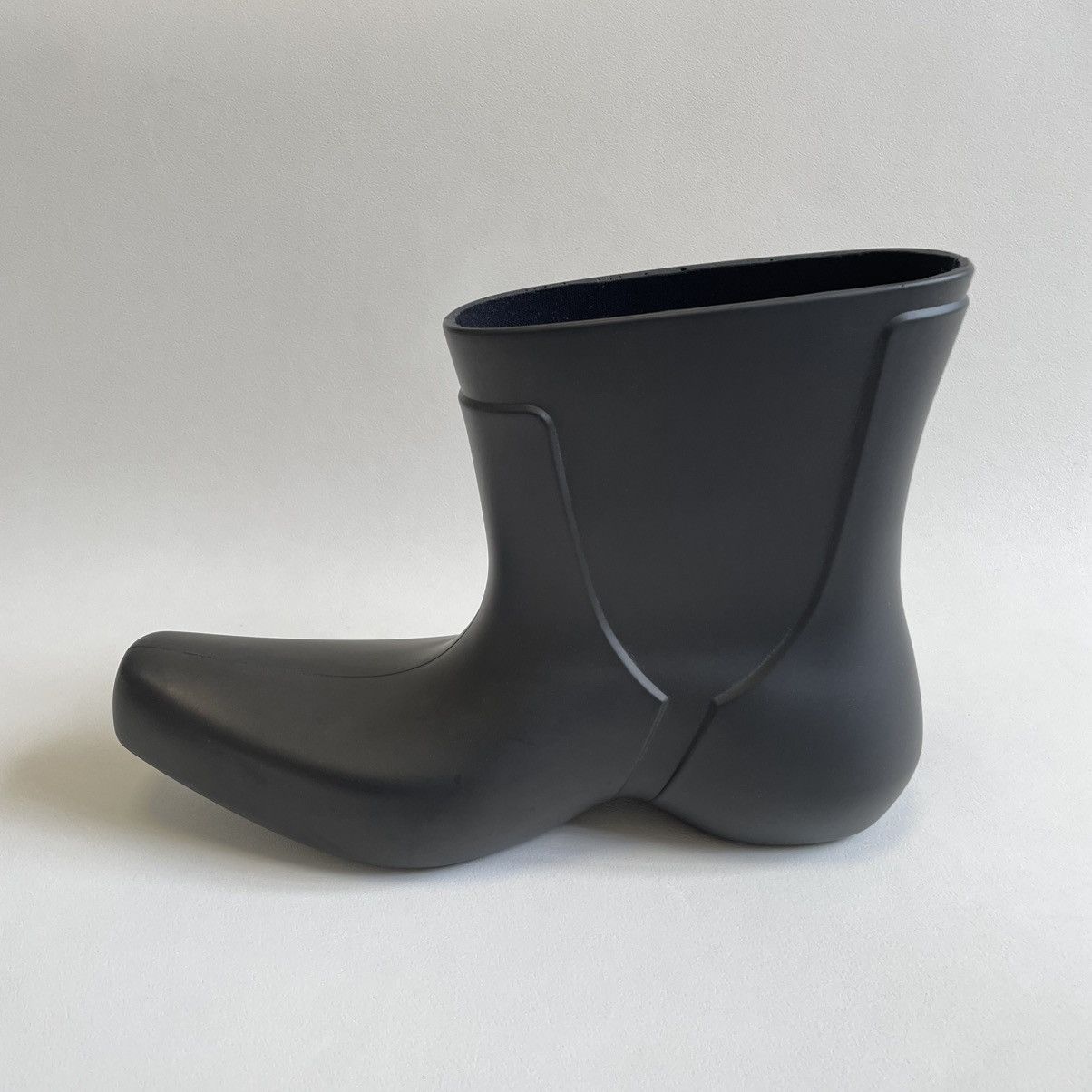 Balenciaga Black Rubber ‘Excavator’ Boots Size US 9 / EU 42 - 14 Thumbnail