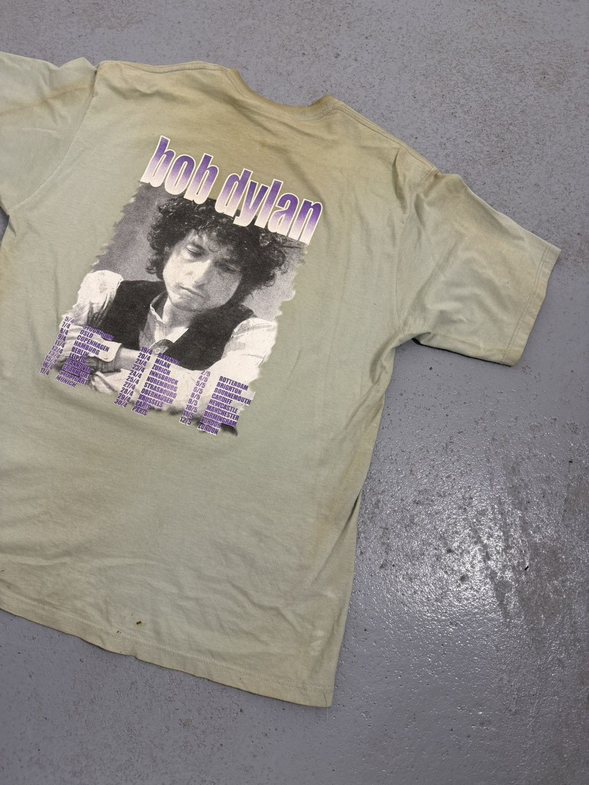 Band Tees Vintage Bob Dylan Tour T-Shirt Size US XXL / EU 58 / 5 - 14 Thumbnail