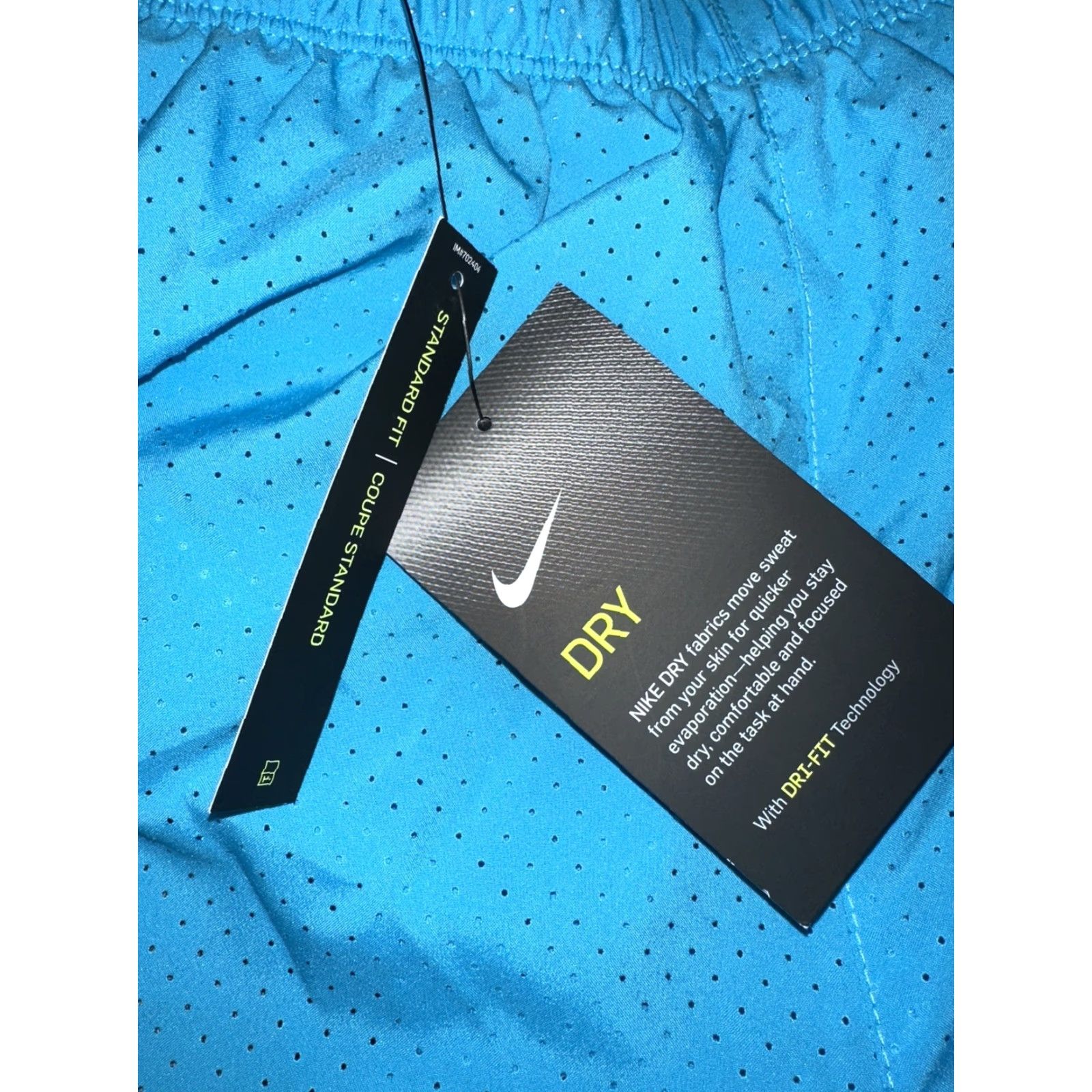 Nike NWT Nike Dri-FIT Athletic Shorts Womens XL Blue - Activewear, Exercise Running Workout Gym Short Tights? Size 40" / US 18 - 6 Thumbnail