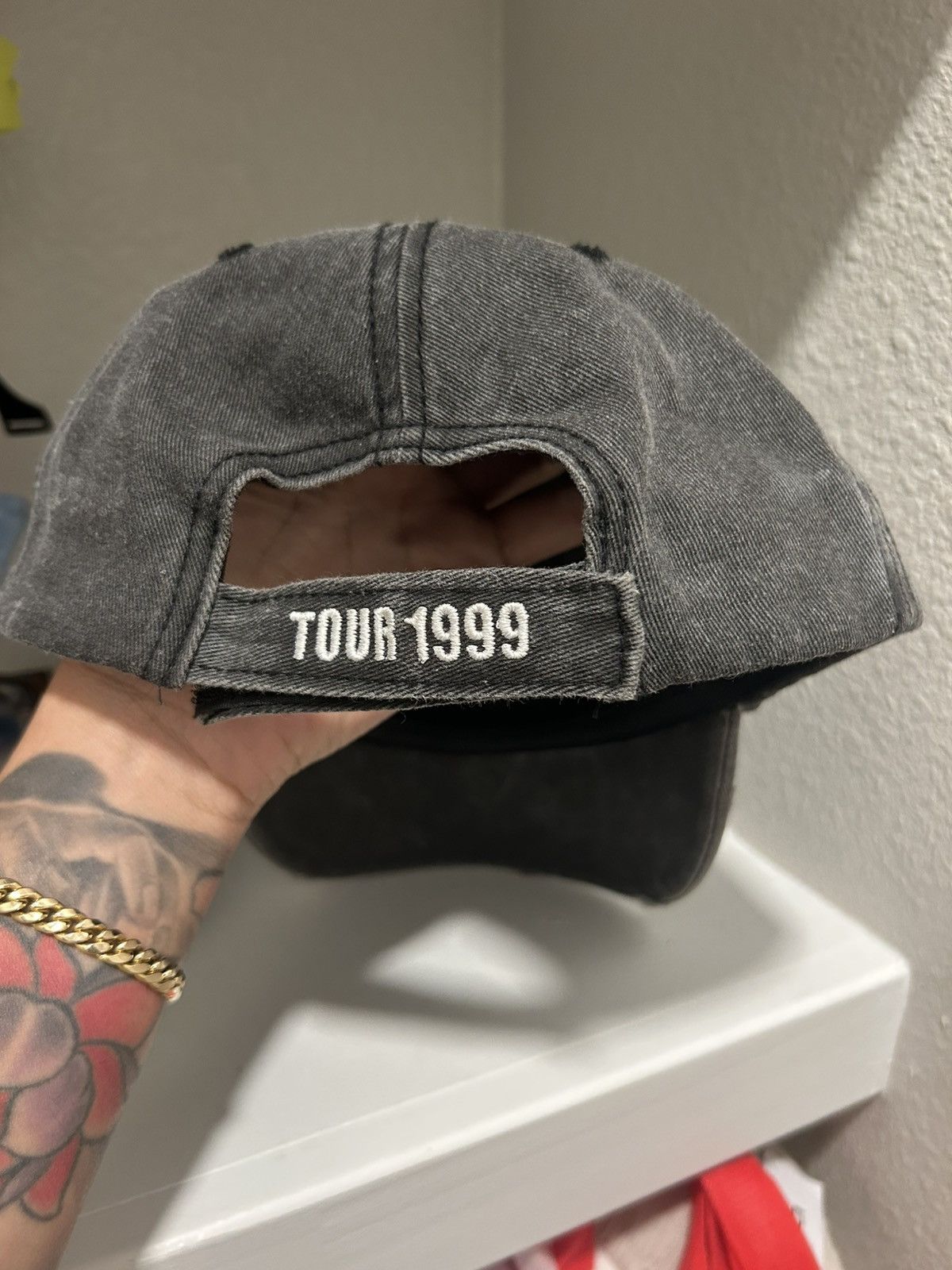 Other Vague tour hat Size ONE SIZE - 2 Thumbnail
