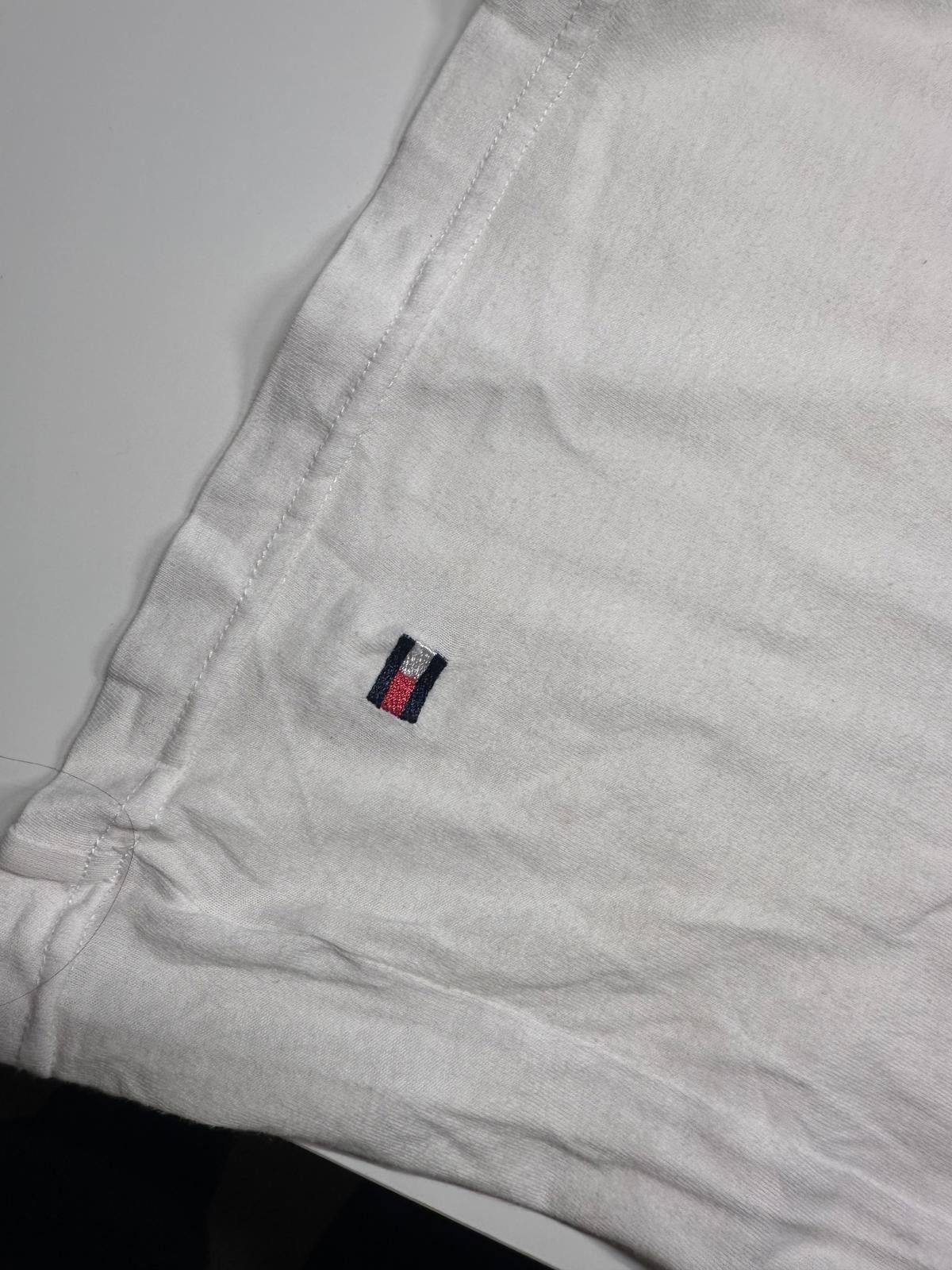 Tommy Hilfiger Tommy Hilfiger Classic White T-Shirt Size US M / EU 48-50 / 2 - 4 Thumbnail