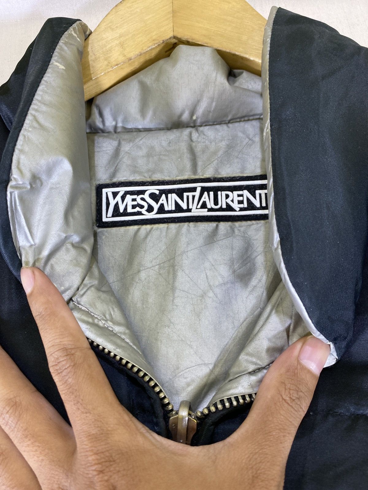 Yves Saint Laurent vintage padded cropped pillow neck double sided jacket Size US S / EU 44-46 / 1 - 3 Thumbnail