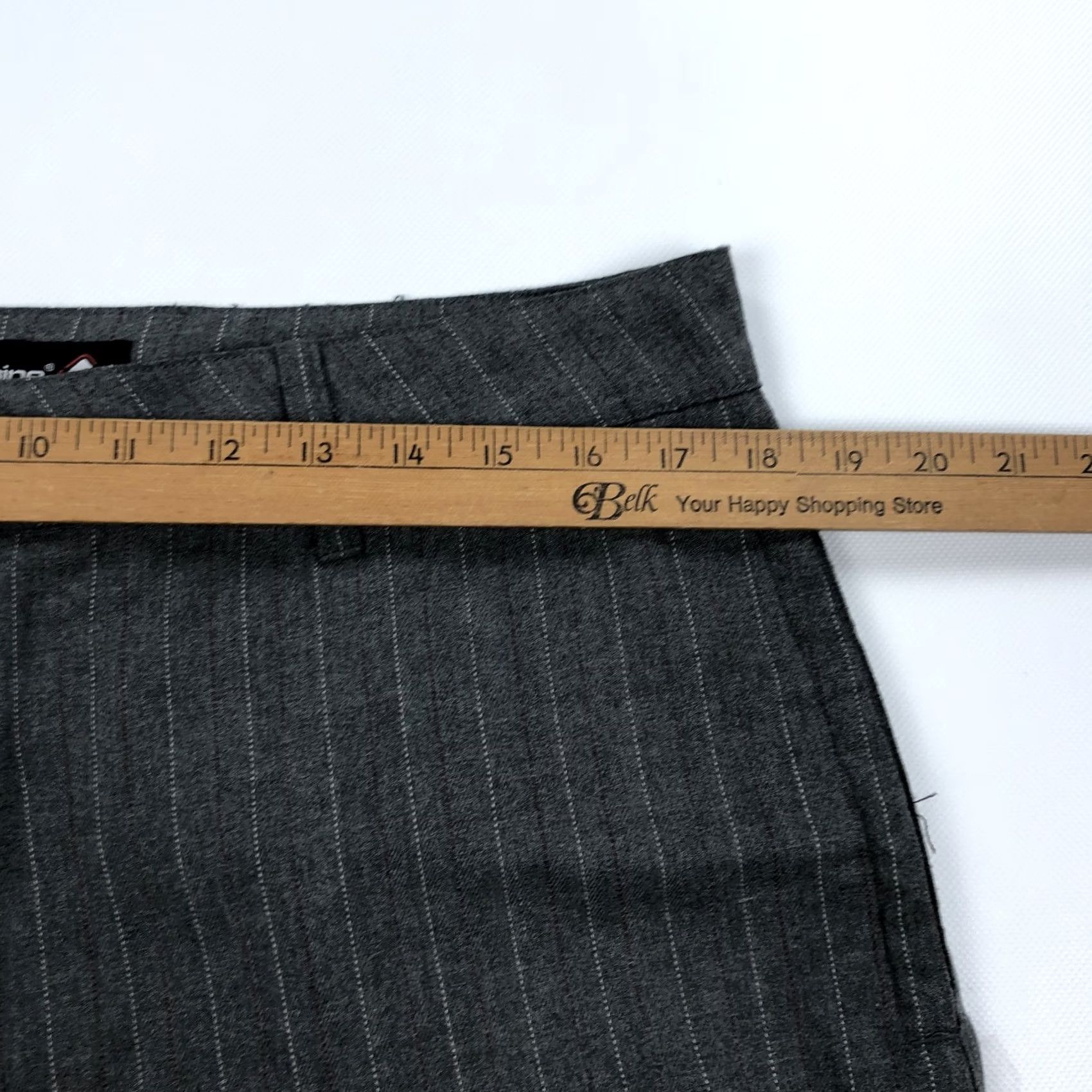 Vintage Transnine Men's Gray Pinstripe Shorts Vintage Y2K Golf Chino Flat Front 36 Regular Size US 36 / EU 52 - 7 Thumbnail