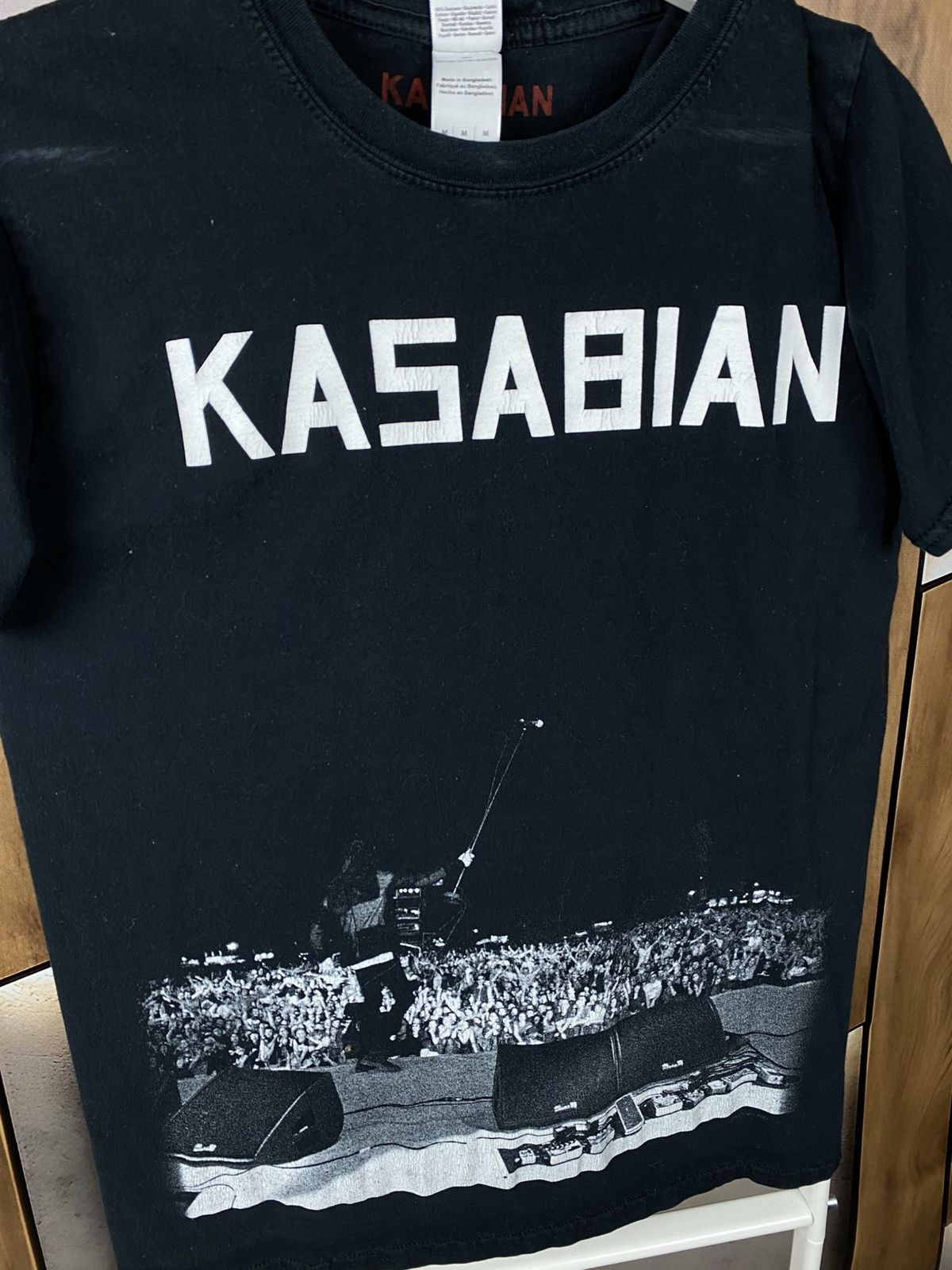 Band Tees 🎸Vintage 2015 T-Shirt Kasabian Live Concert Overprint Tee🎸 Size US M / EU 48-50 / 2 - 2 Thumbnail