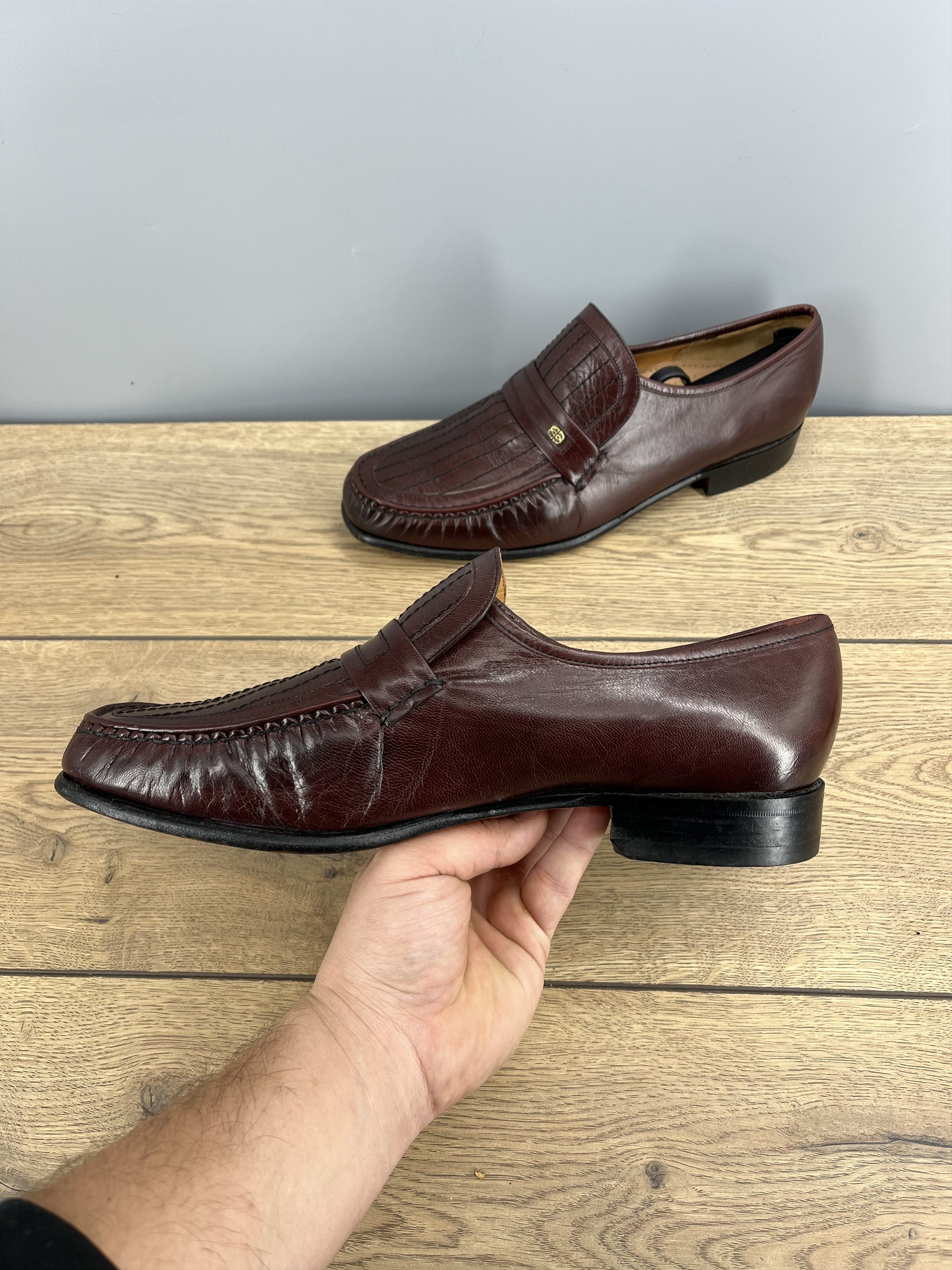 Barker Barker England Vintage Oxblood Leather Loafers UK 9.5 Size US 9.5 / EU 42-43 - 2 Thumbnail