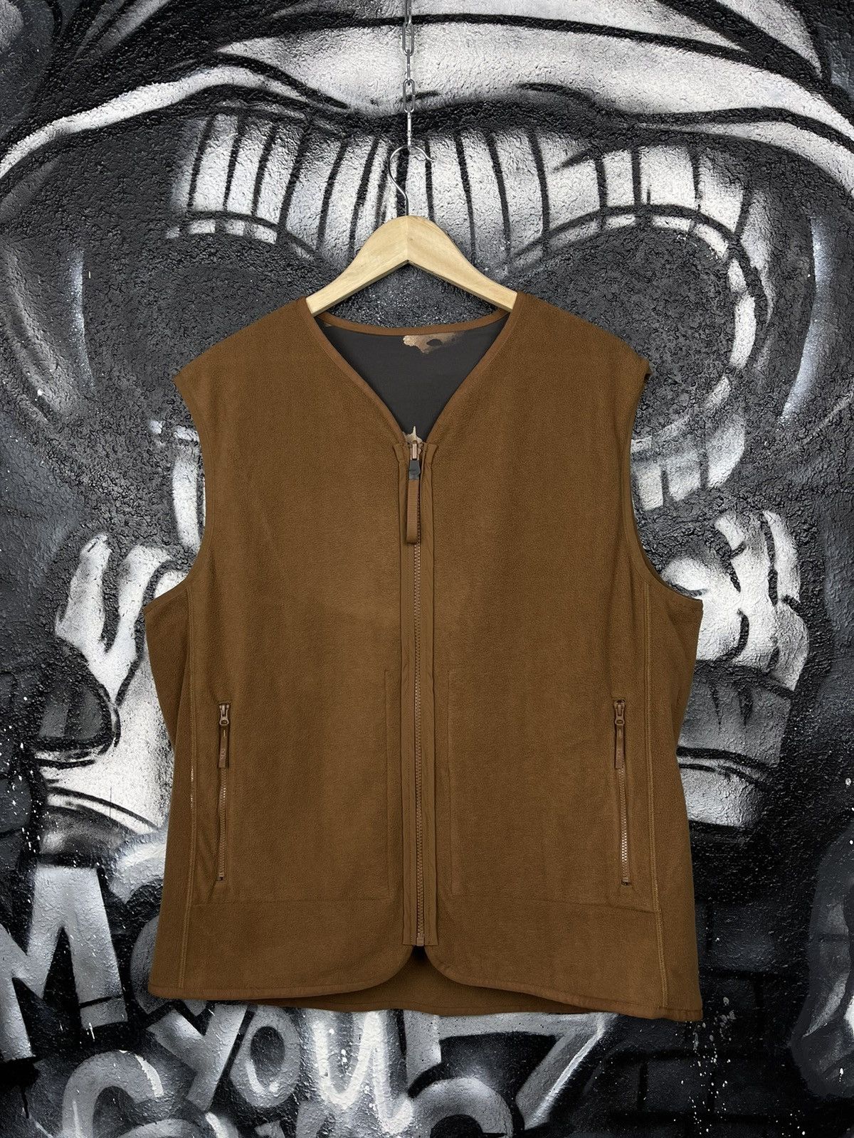 H&M H&M Move Reversible Outdoor Fleece Vest Men’s Gilet Size M Size US M / EU 48-50 / 2 - 6 Thumbnail
