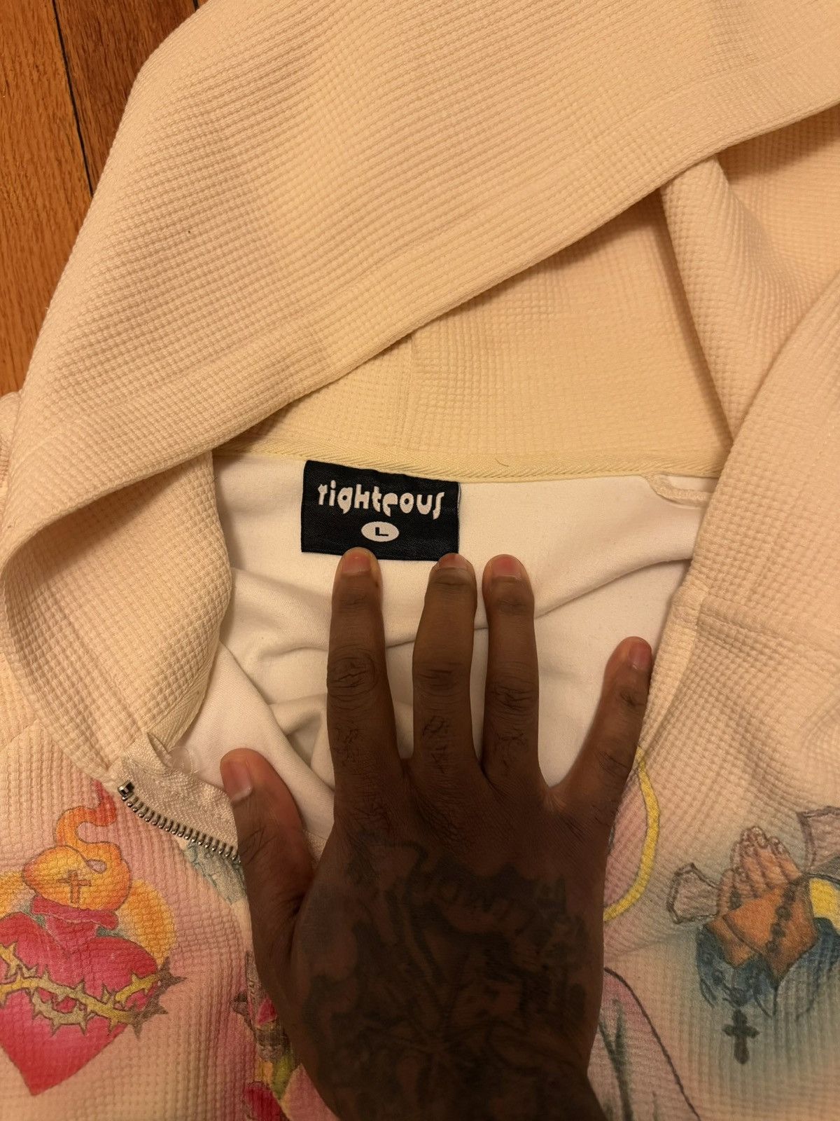 Other RIGHTEOUS RISEN KING ZIP UP HOODIE CREAM Size US L / EU 52-54 / 3 - 4 Thumbnail