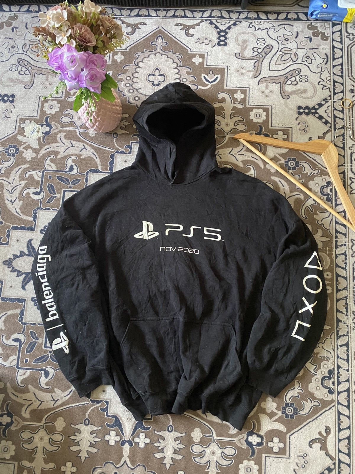 Balenciaga × Playstation BALENCIAGA x PLAY STATION 5 NOV 2020