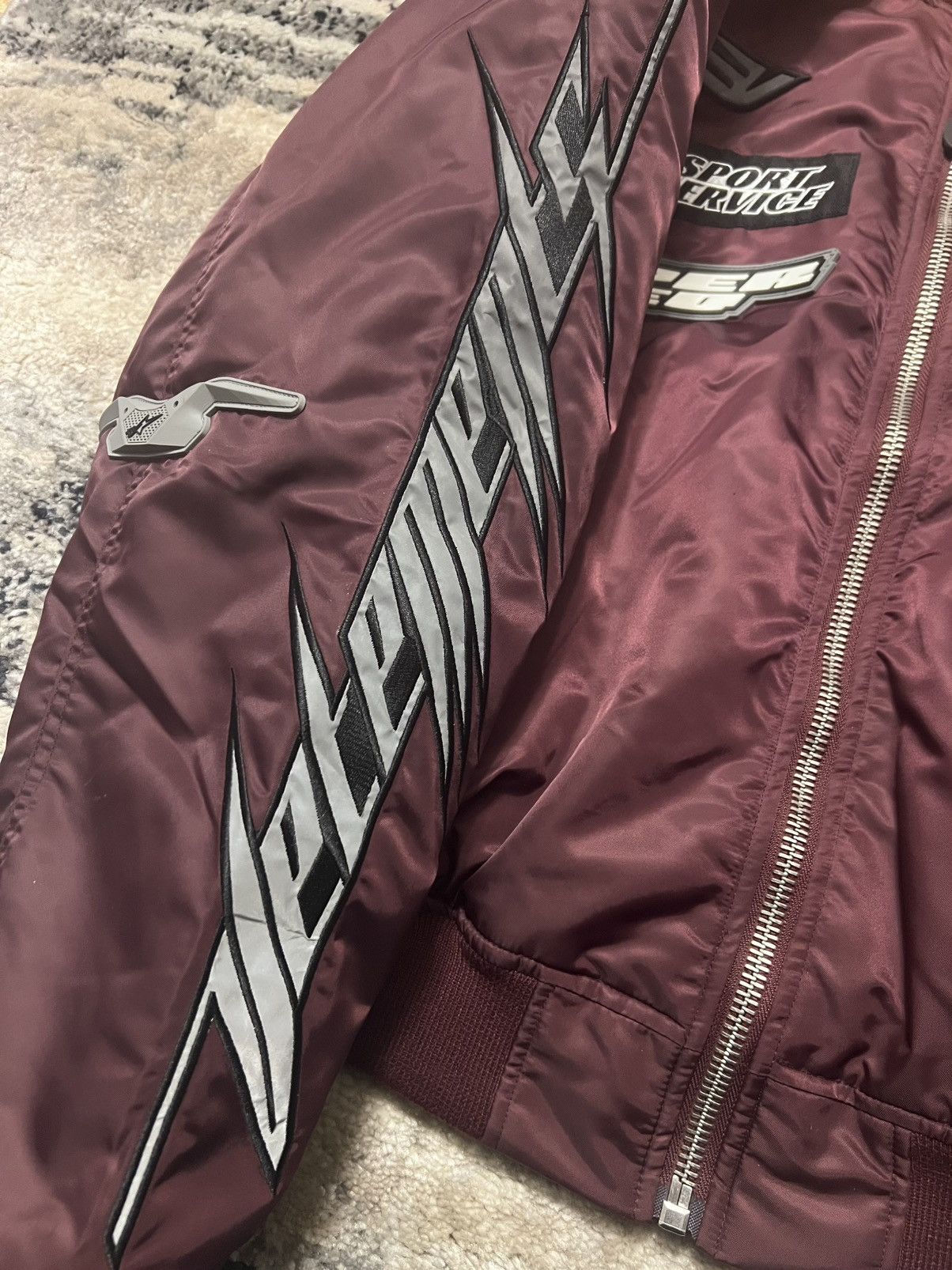 Alpha Industries × Vetements Vetements AW18 Racing Bomber Jacket Burgundy / Blood Red Size US S / EU 44-46 / 1 - 5 Thumbnail