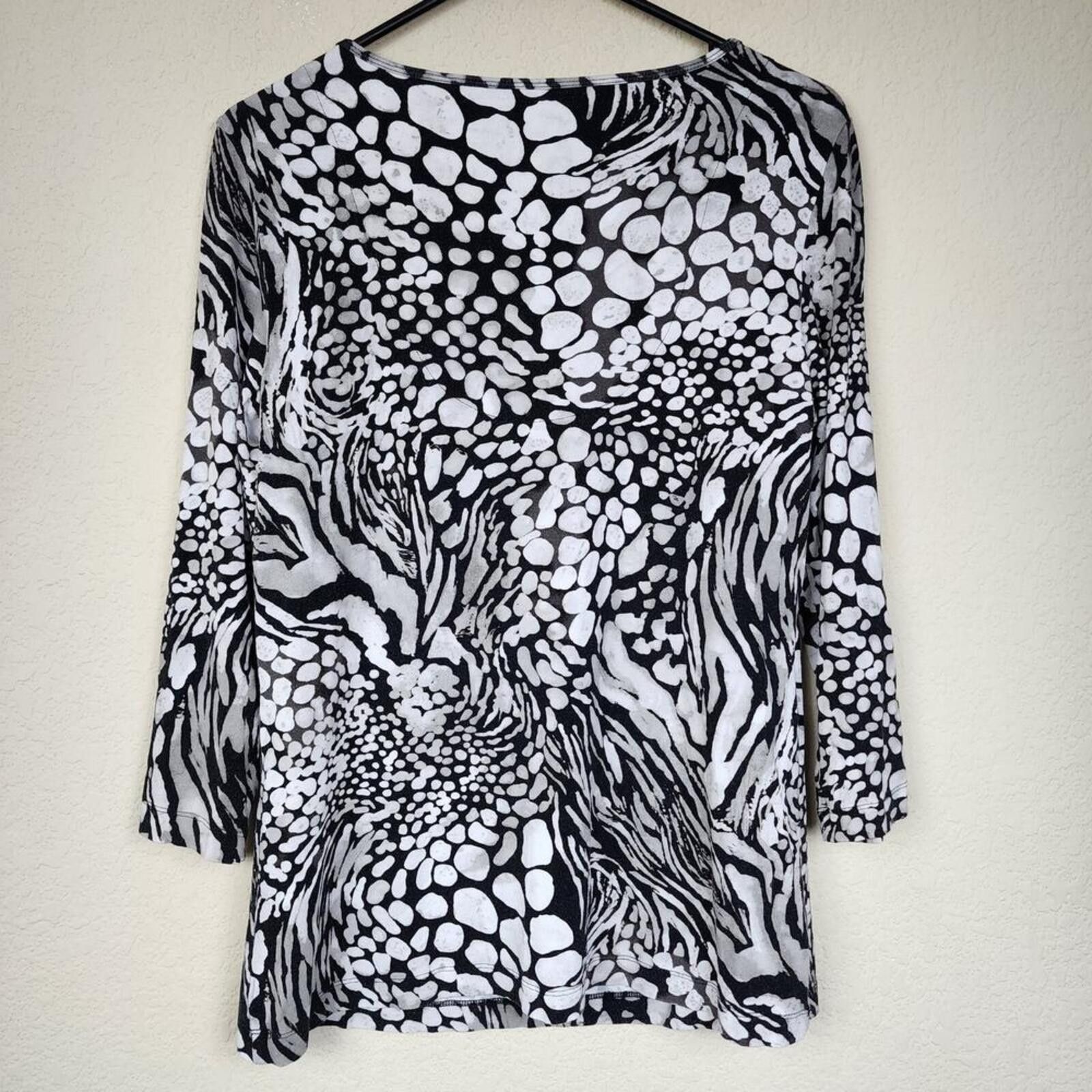 Chicos Chicos Grey Gray Black Leopard Cheetah Print Blouse Size L / US 10 / IT 46 - 4 Thumbnail