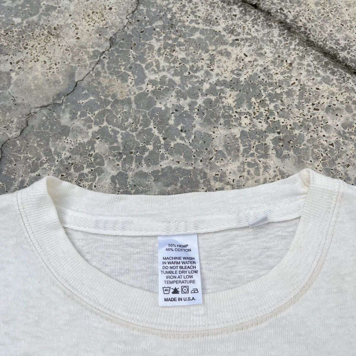 Vintage Vintage PG&E Hemp Cannabis Fabric Nice Graphic Design Tee Size US M / EU 48-50 / 2 - 4 Thumbnail