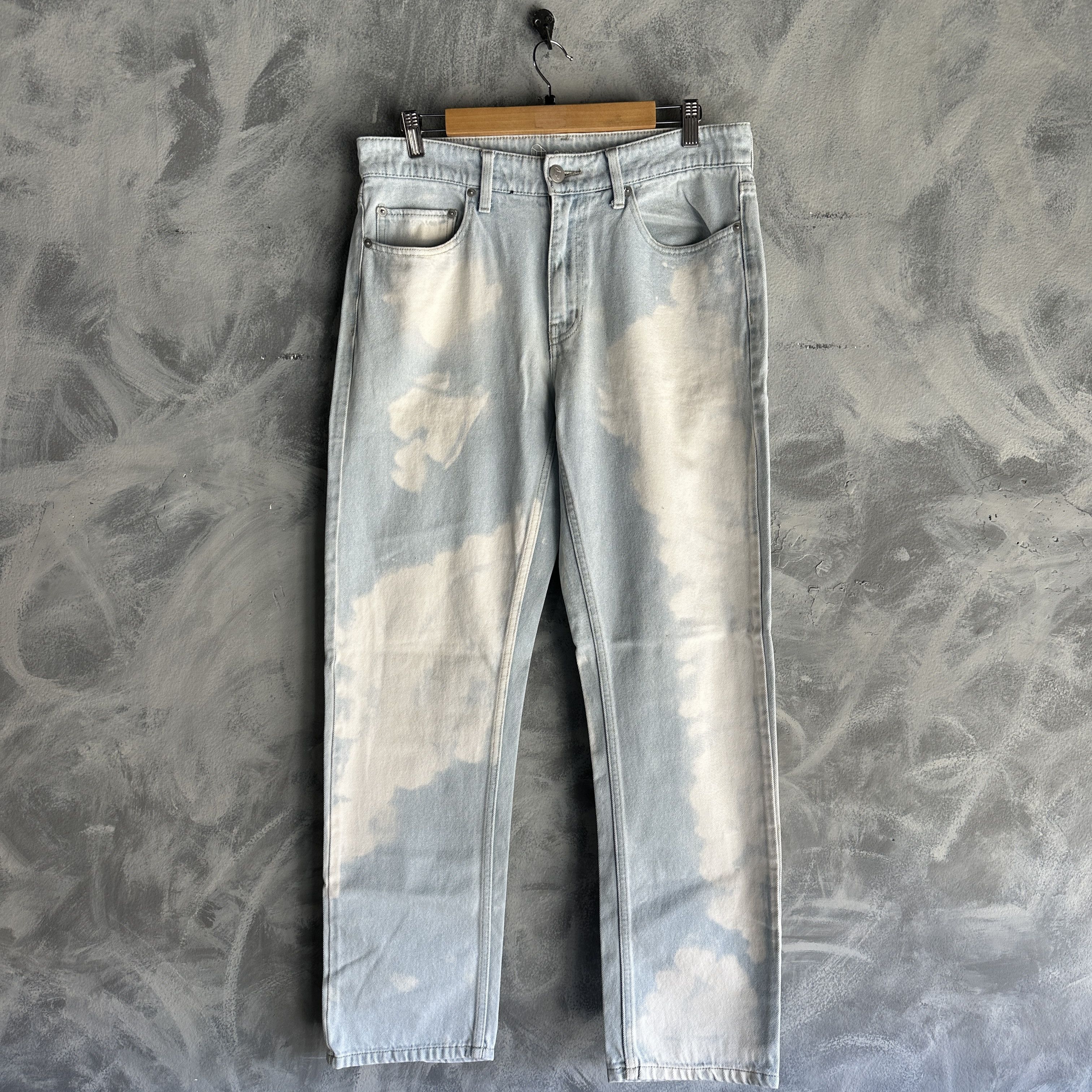 Other Original Use Cloud Wash Straight Jeans Mens Denim Bleach Size US 32 / EU 48 - 1 Thumbnail