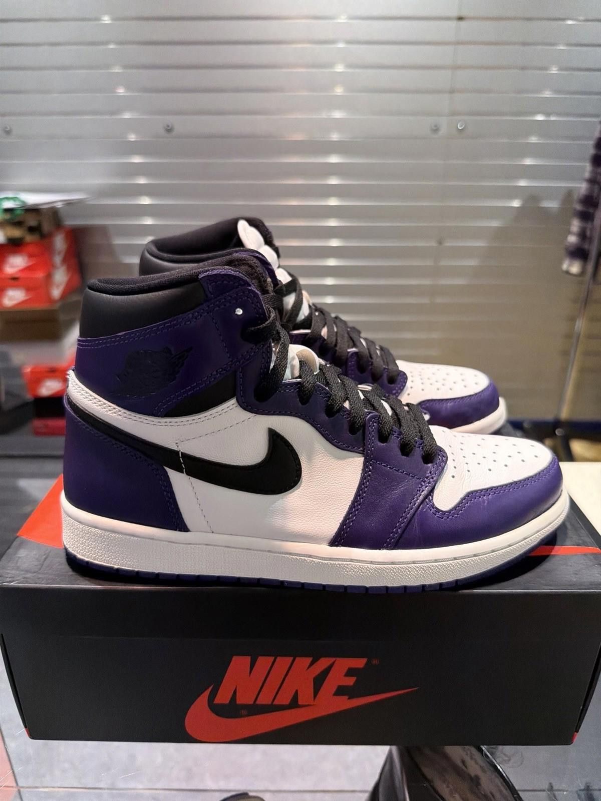 Jordan Brand Air Jordan 1 High Court Purple Sneakers 2.0 Size 8.5 Size US 8.5 / EU 41-42 - 2 Thumbnail