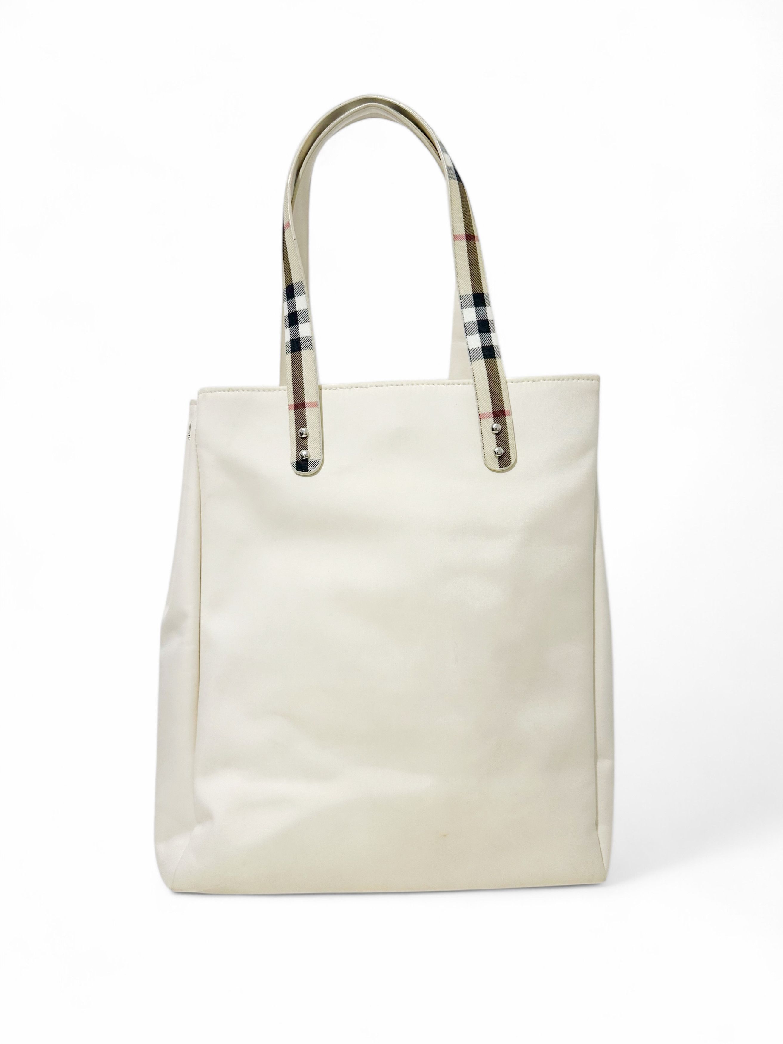 Burberry Vintage Burberry Handle Shoulder Tote Nylon Bag Size ONE SIZE - 3 Thumbnail