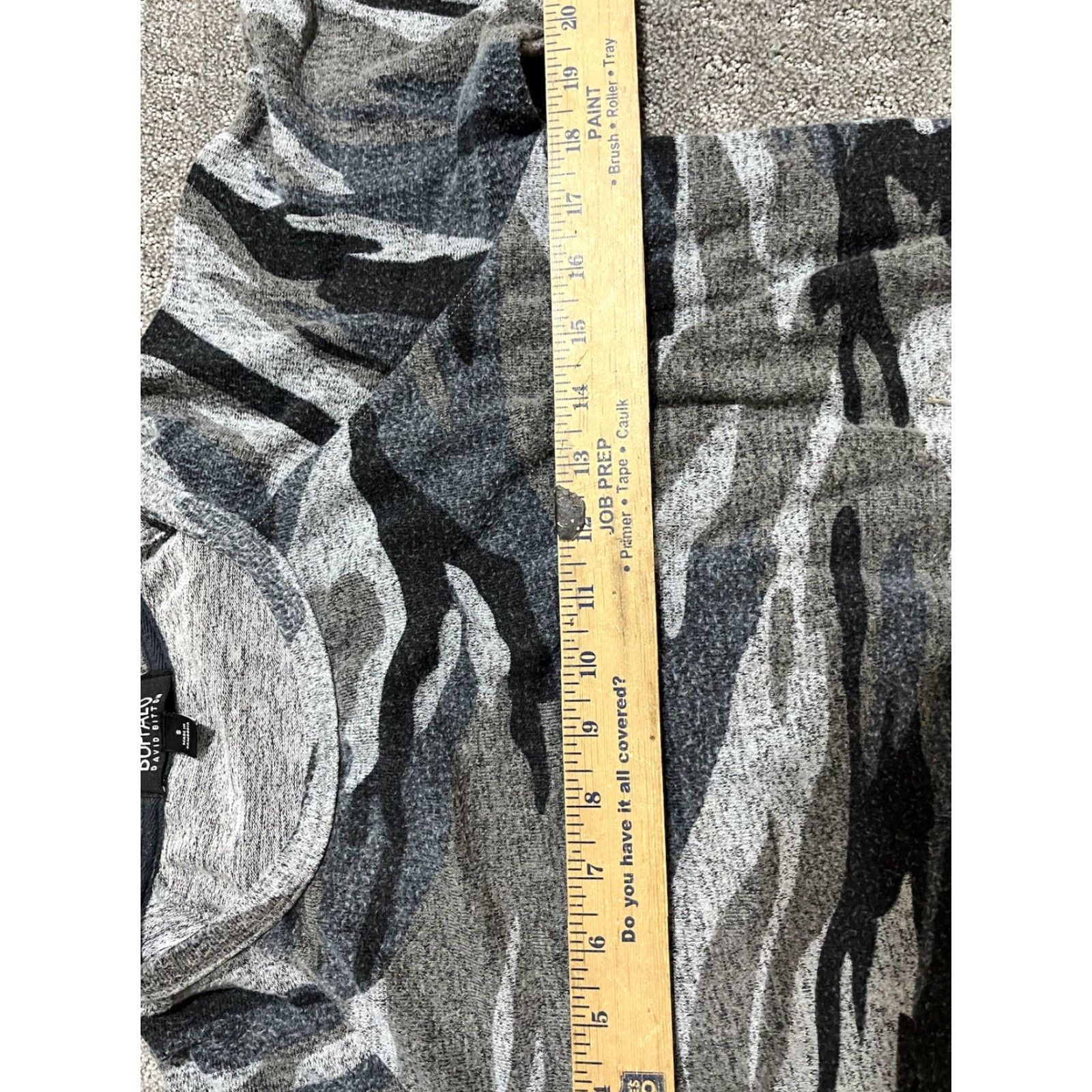 Buffalo David Bitton VINTAGE Buffalo by David Bitton Shirt Women S Gray Camo Long Sleeve Pullover Round Neck Regular Fit 90s? Size S / US 4 / IT 40 - 4 Thumbnail