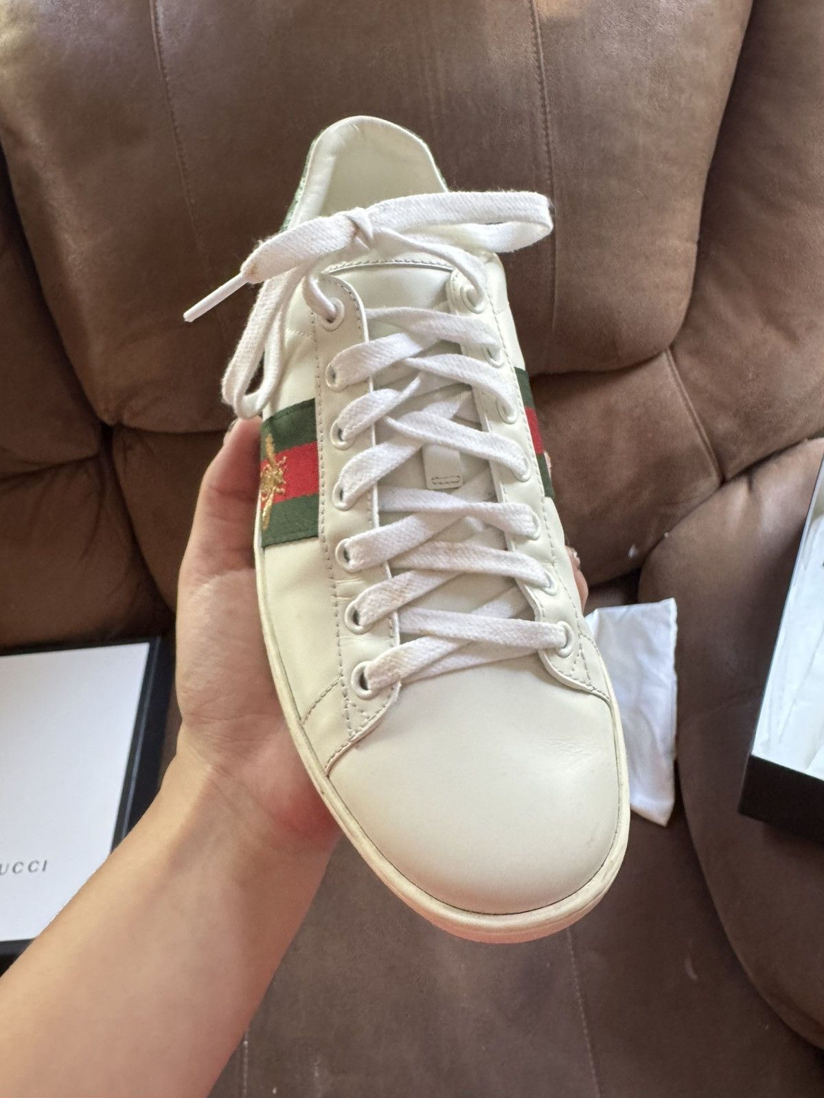 Gucci Women’s Gucci Ace Sneaker with bee Size US 7.5 / IT 37.5 - 4 Thumbnail