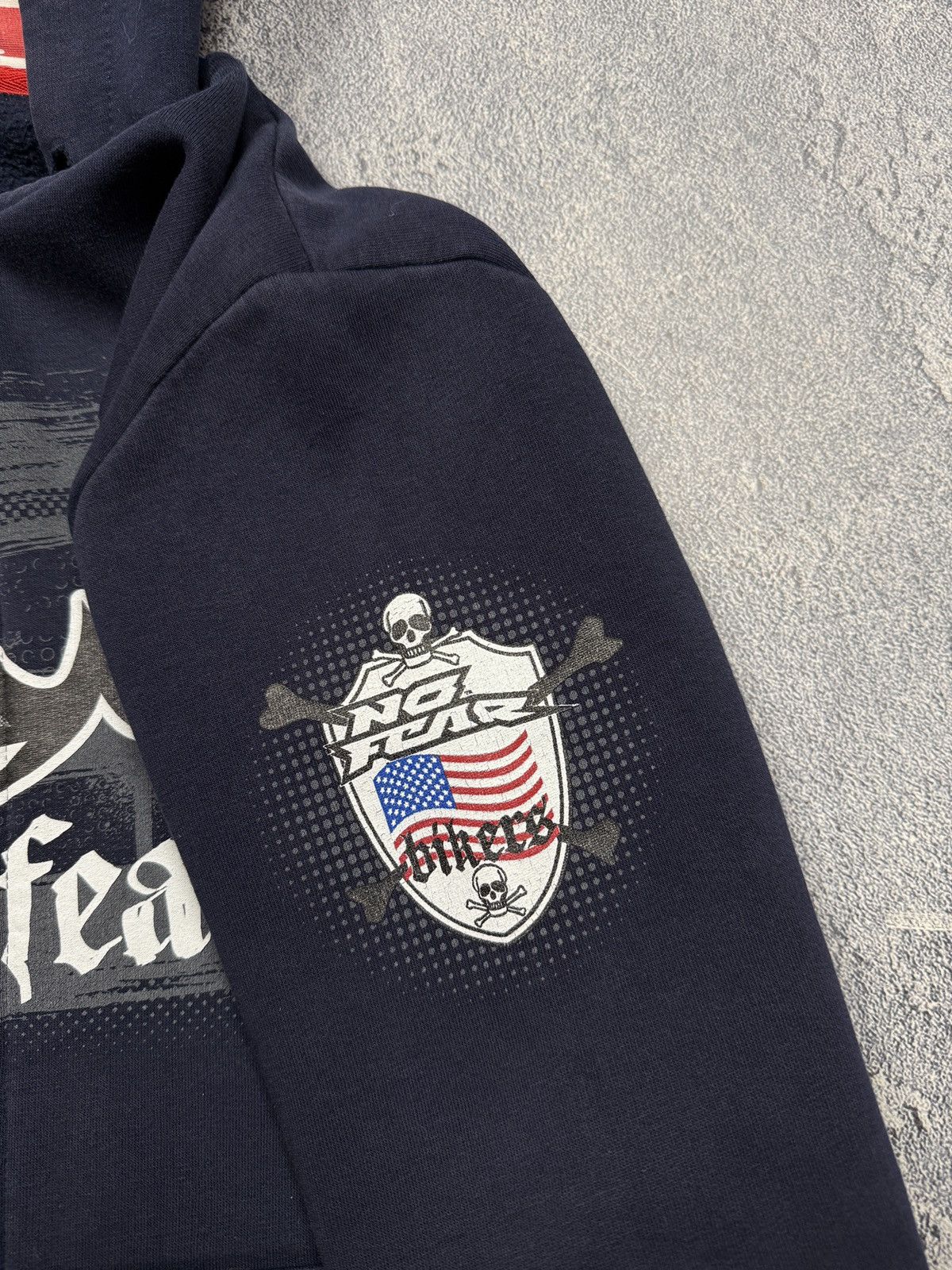 No Fear Rare Vintage 90s No Fear Skulls Big Logo Zip Up Hoodie Size US L / EU 52-54 / 3 - 9 Thumbnail