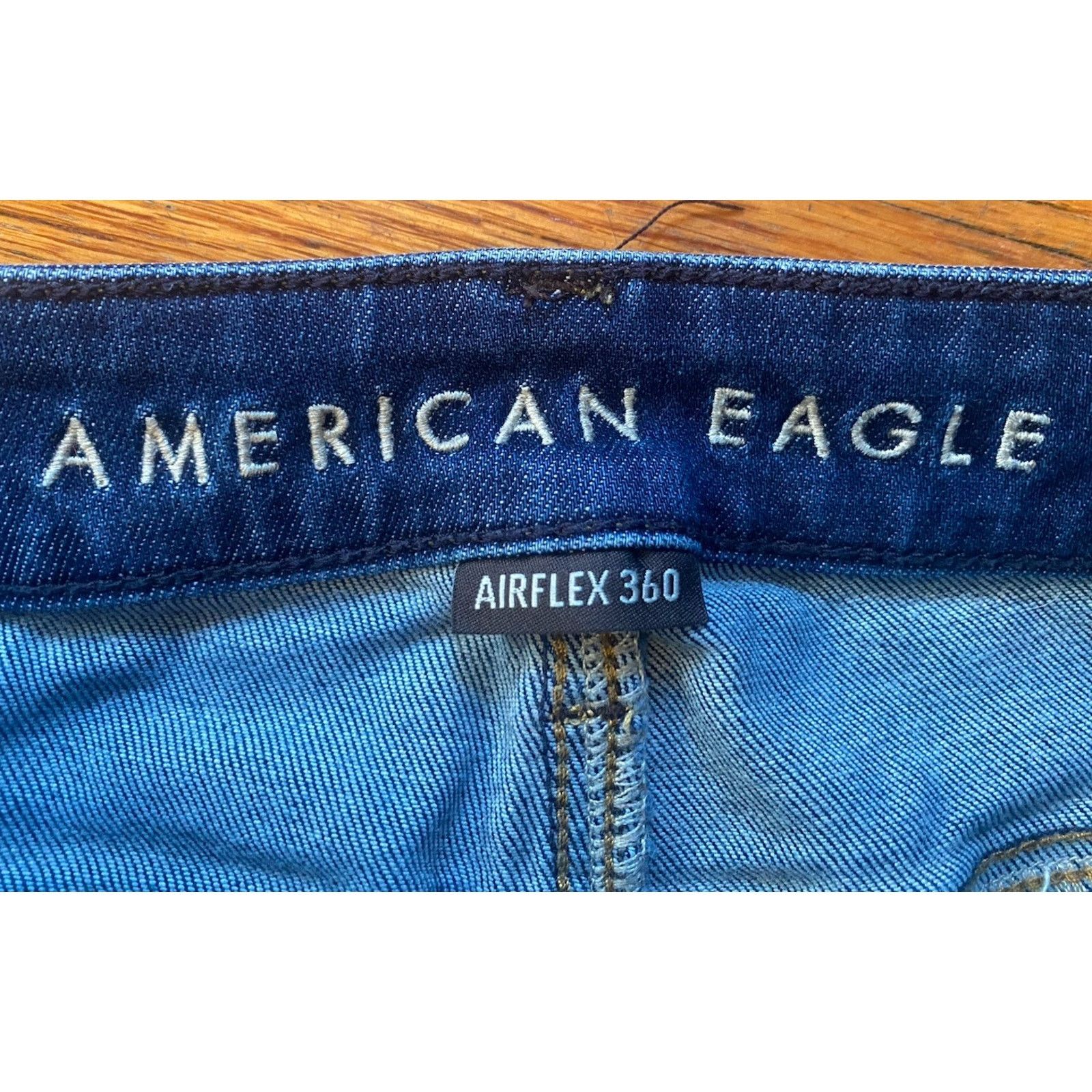 American Eagle Outfitters American Eagle Airflex Jeans Women’s 26 X 28 Size 26" / US 2 / IT 38 - 2 Thumbnail