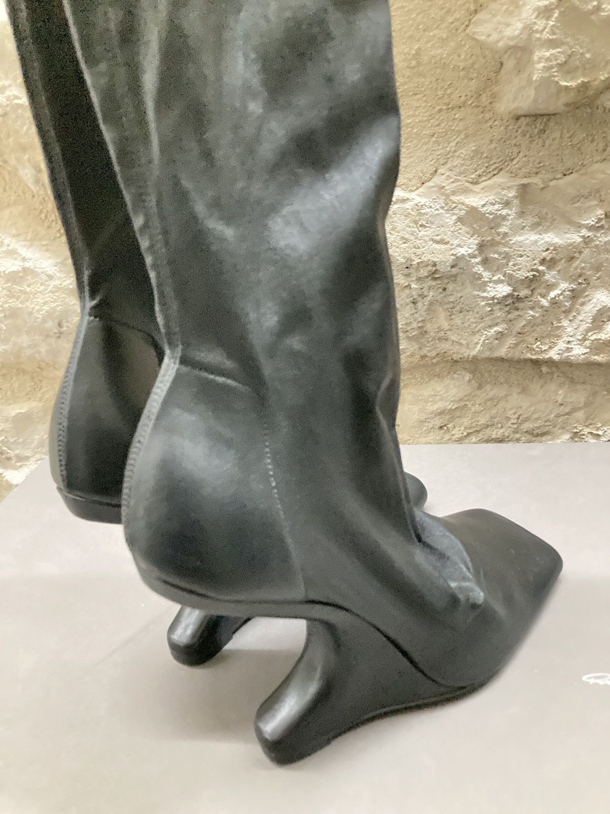 NEVER WORN Rick Owens Cantilever 11 Thigh High boots