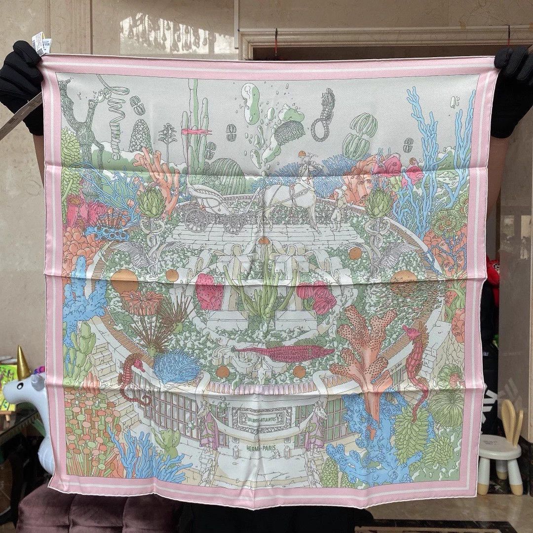 Hermes Hermes 70x70cm Atlantis Pink Border New Framed Scarf Size ONE SIZE - 1 Thumbnail