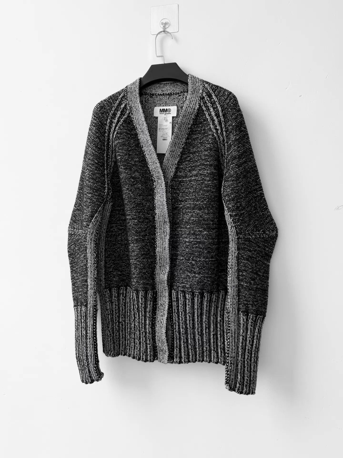 MM6 MM6 Margiela Y2K reflective silver thread cardigan Size S / US 4 / IT 40 - 2 Thumbnail