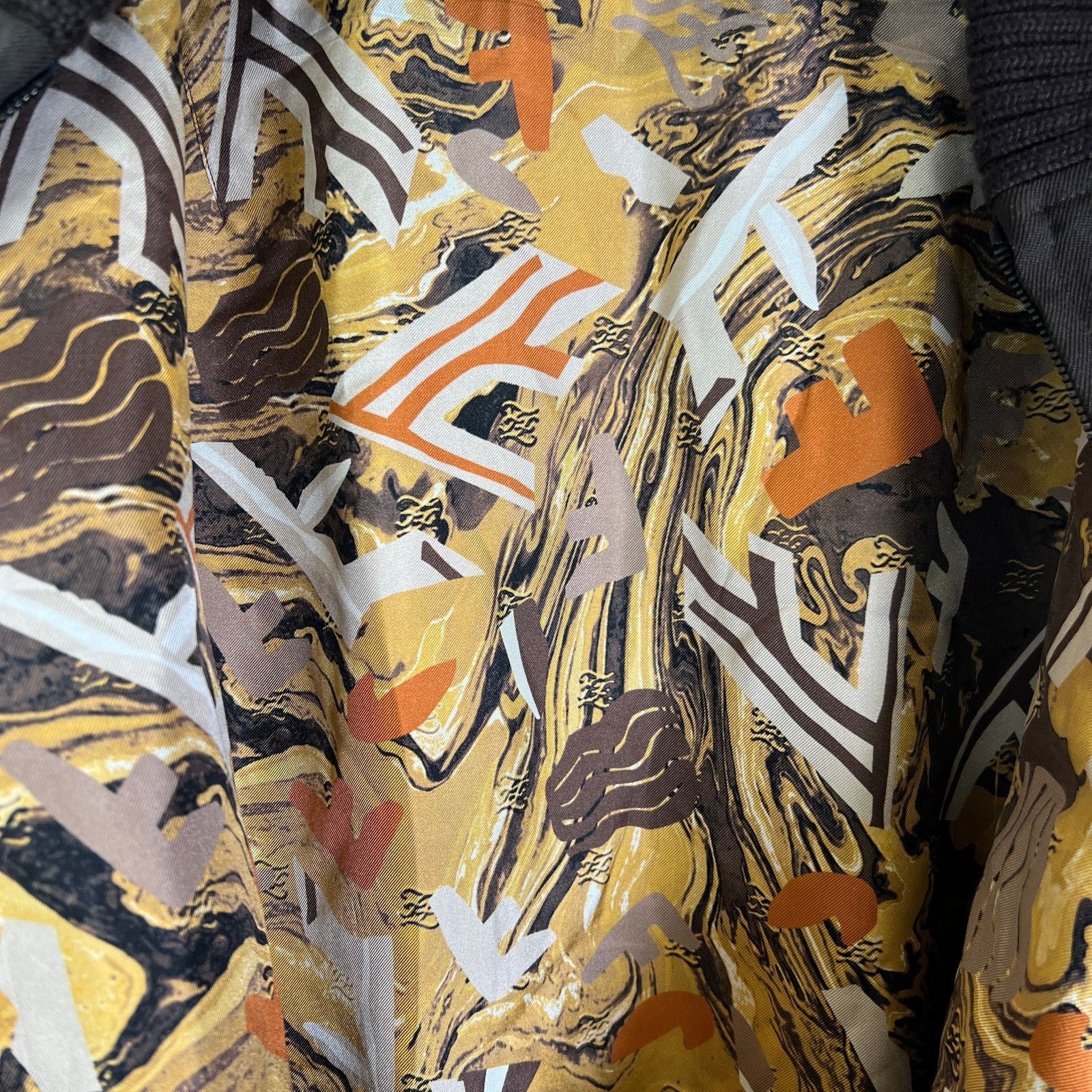 Fendi Fendi FF Marble-Effect Reversible Bomber Jacket Size US L / EU 52-54 / 3 - 4 Thumbnail