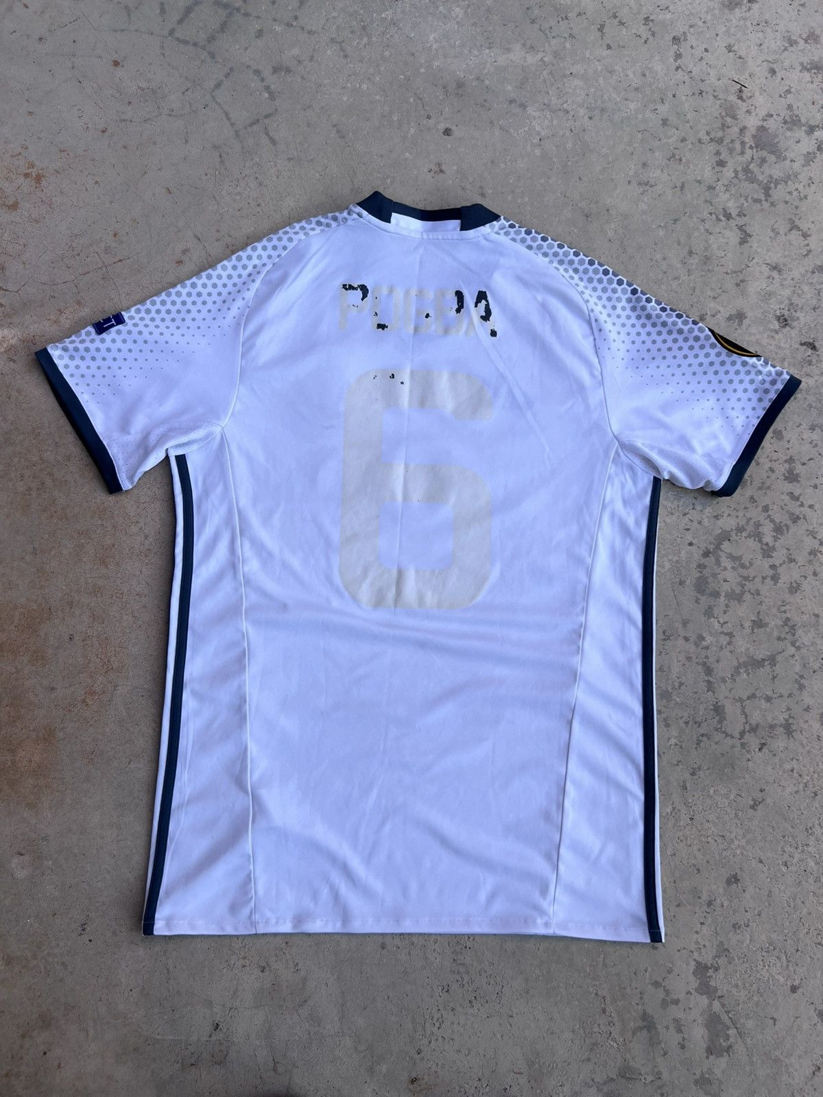 Vintage 2016 - 2017 Manchester United Adidas Jersey Man U Size US M / EU 48-50 / 2 - 6 Thumbnail