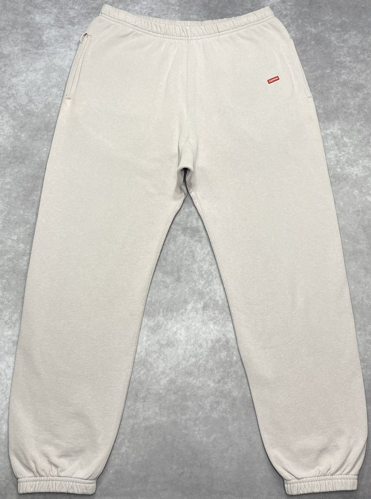Supreme Supreme Small Box Sweatpant Grey (SS21) Size US 32 / EU 48 - 1 Thumbnail