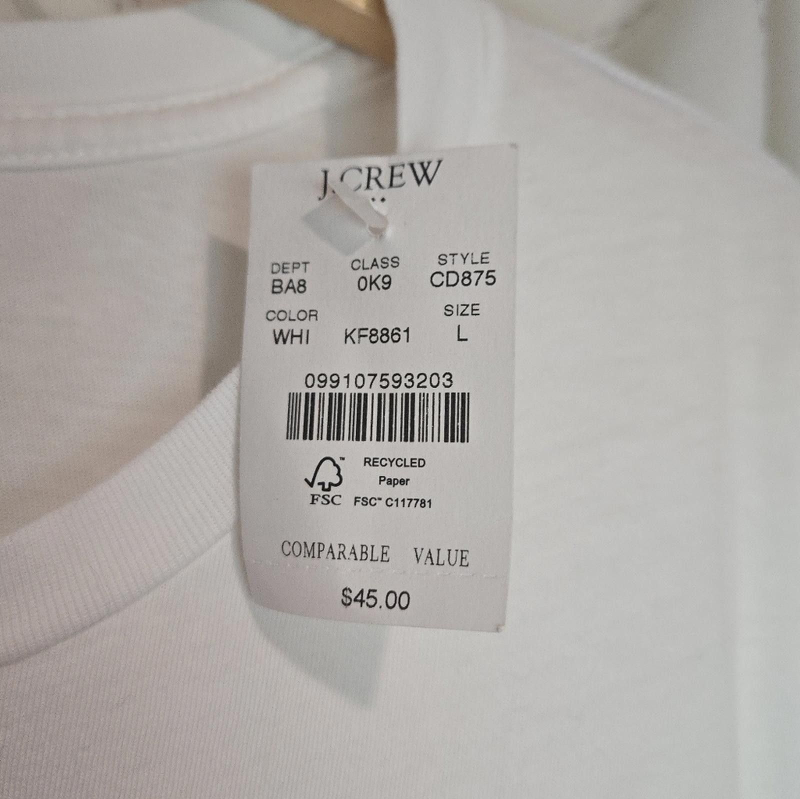 J.Crew J Crew Christmas tree truck graphic tee Size US L / EU 52-54 / 3 - 3 Thumbnail