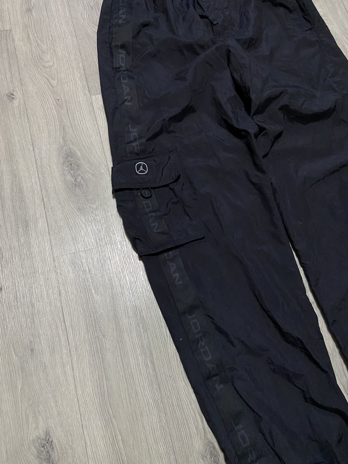 Jordan Brand Vintage Nike Air Jordan Drill Nylon Cargo Track Pants sz M Size US 32 / EU 48 - 2 Thumbnail