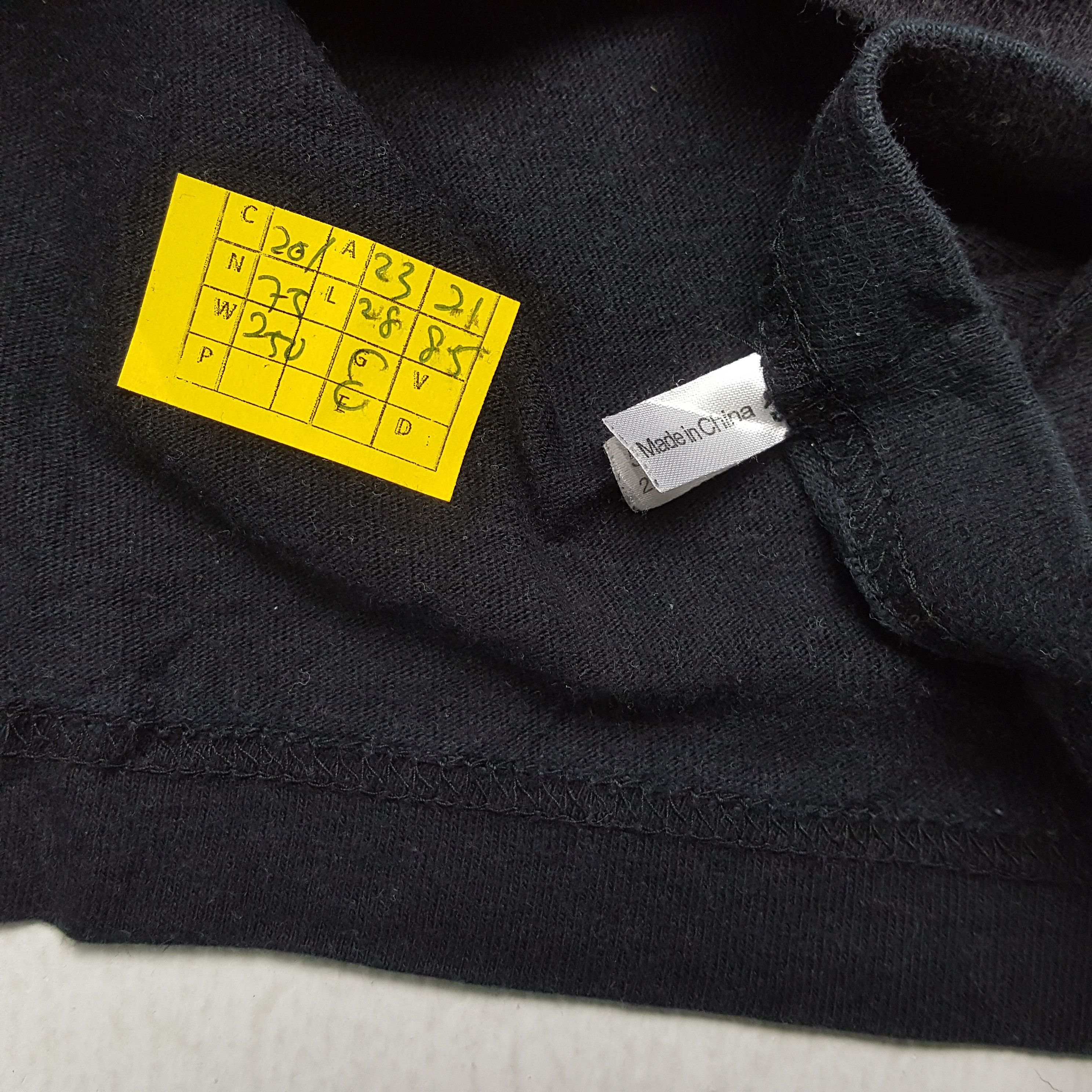 Playstation × The Game Vintage FINAL FANTASY VII Japanese Movie Game T-Shirts Size US XL / EU 56 / 4 - 4 Thumbnail
