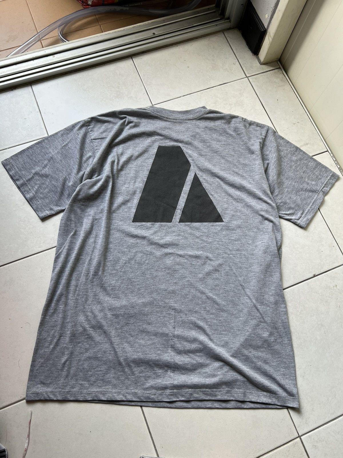Vintage Vintage Army Gray T-Shirt Size US XL / EU 56 / 4 - 6 Thumbnail